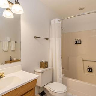 King Room with Lake View