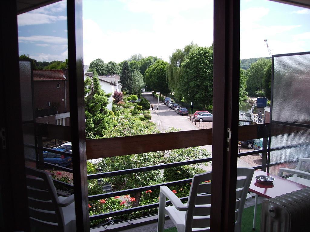 Studio with Balcony,1260808987:JPEG