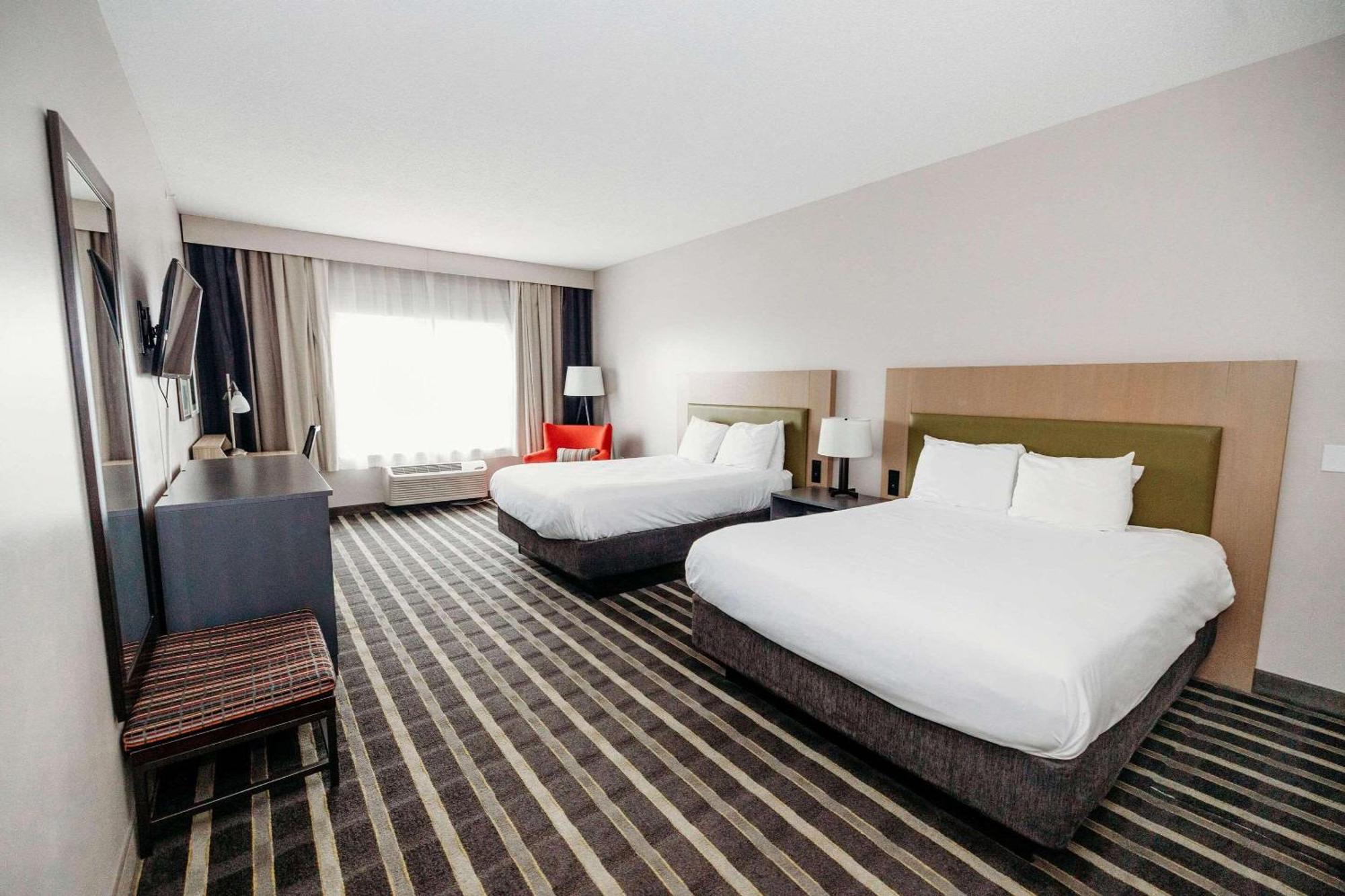 Queen Room with Two Queen Beds - Disability Access/Non-Smoking