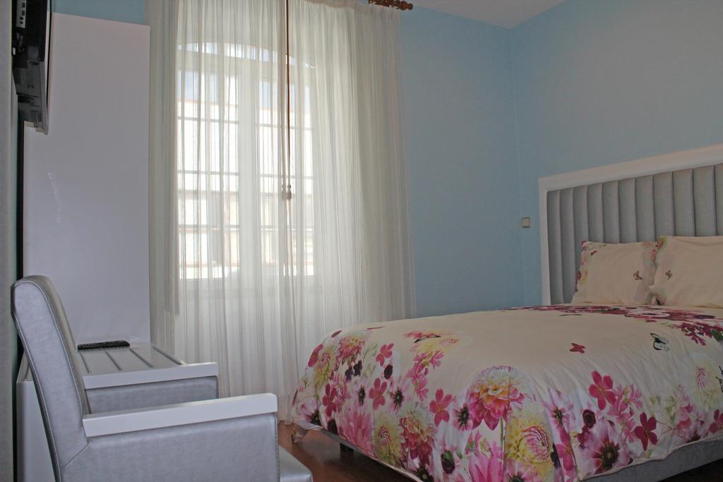Quarto Duplo