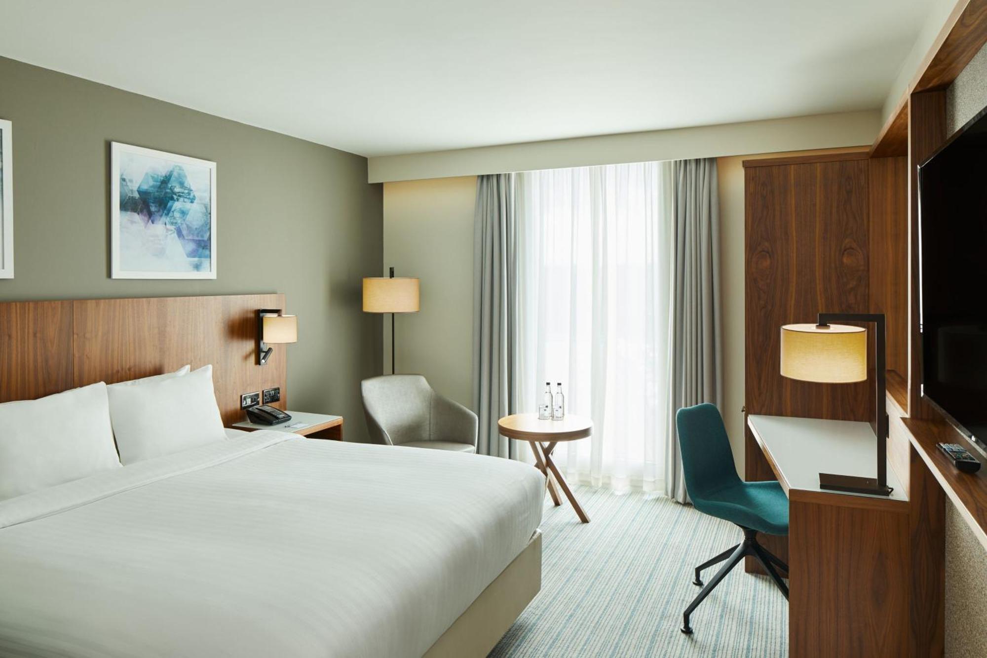 Guest Room, 1 King,1529973919:JPEG