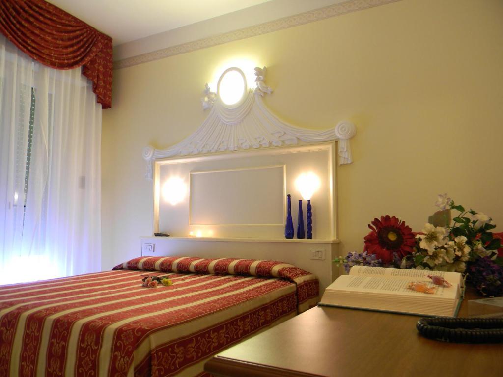 Triple Room Balcony,402792090:JPEG