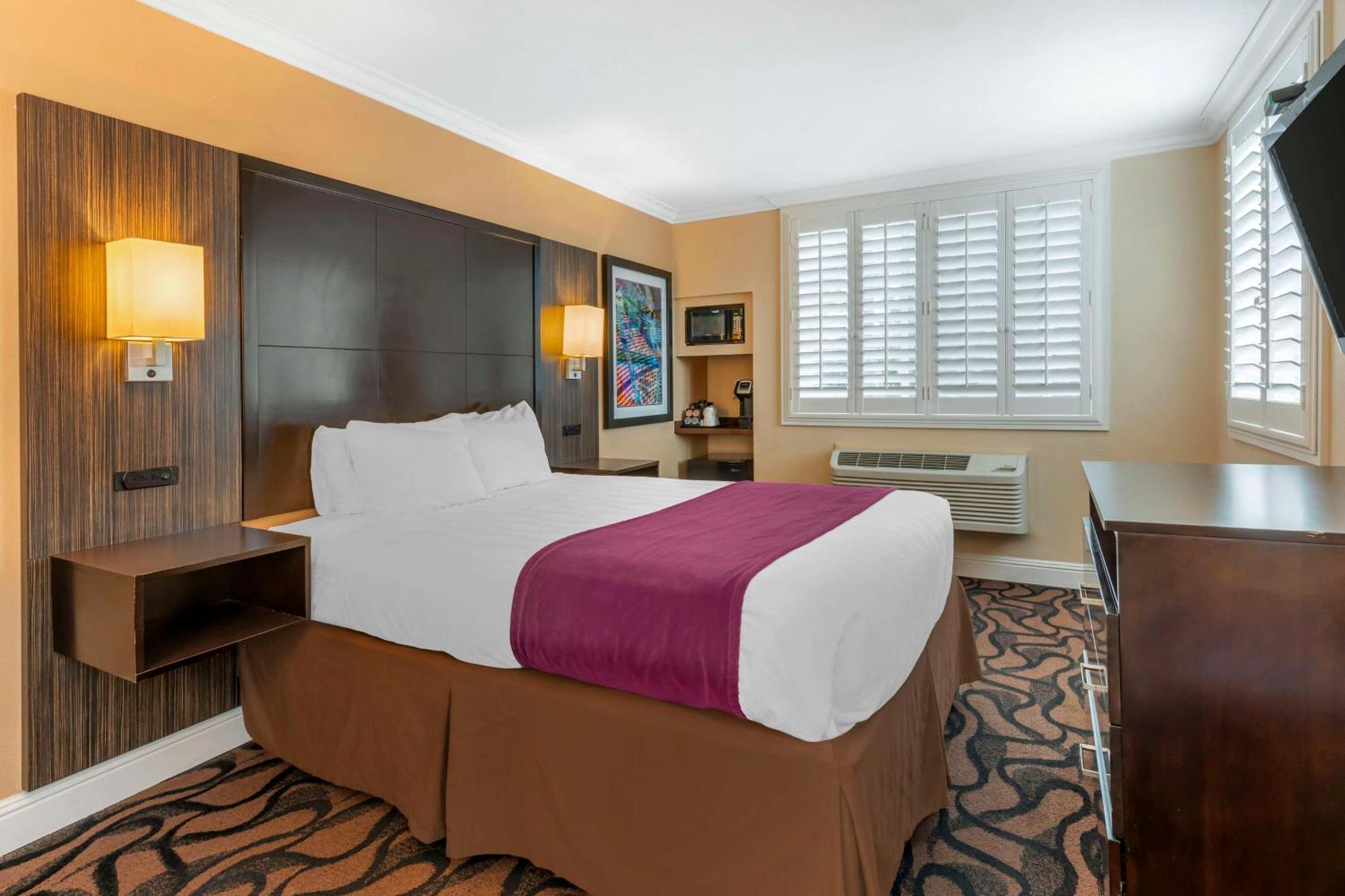 Zimmer mit Queensize-Bett