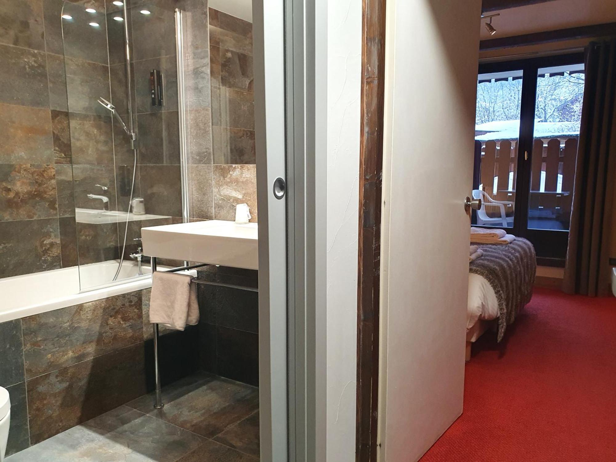Double Room Mont Blanc side,1710156554:JPEG
