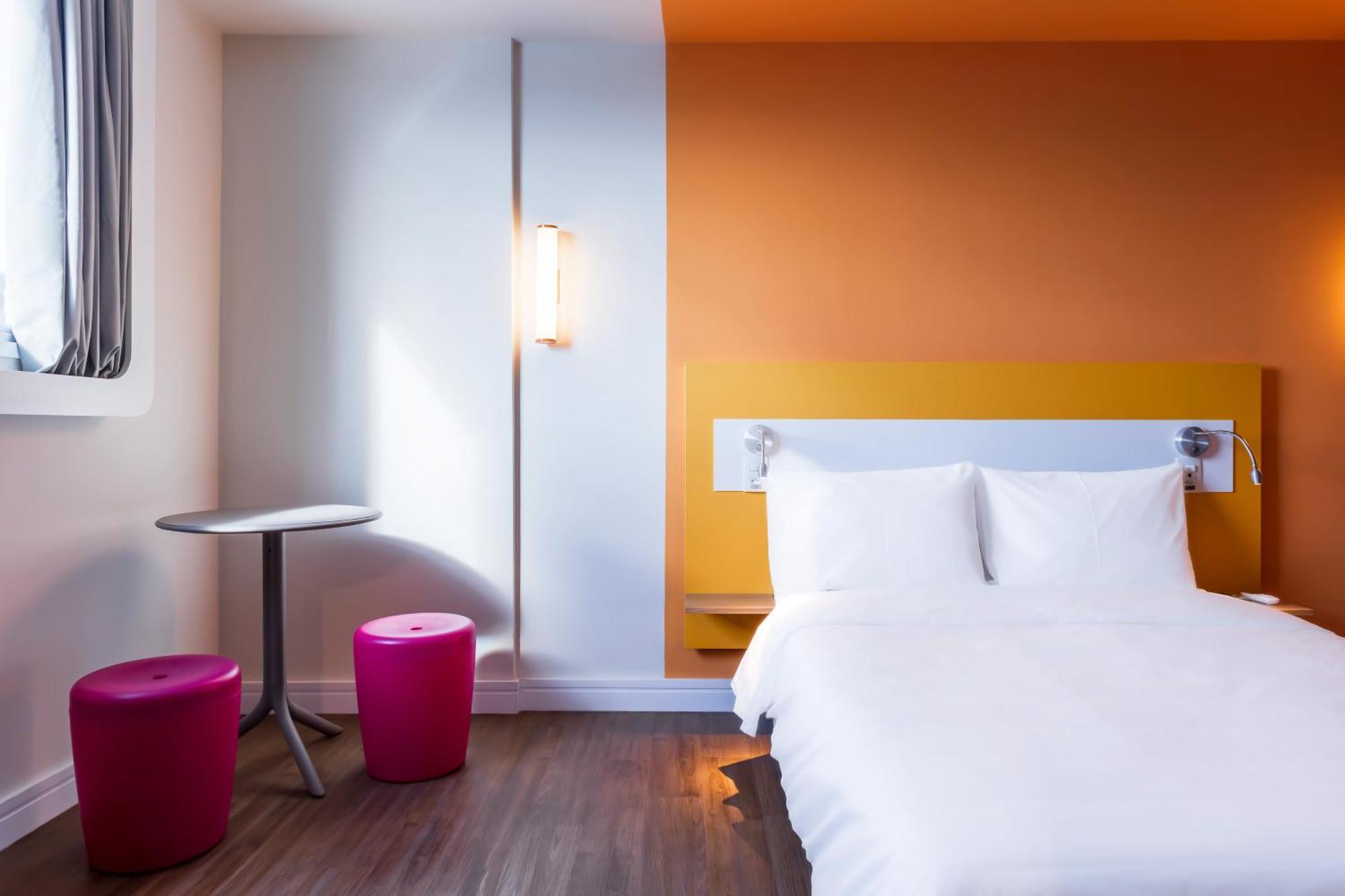 Quarto Duplo Standard