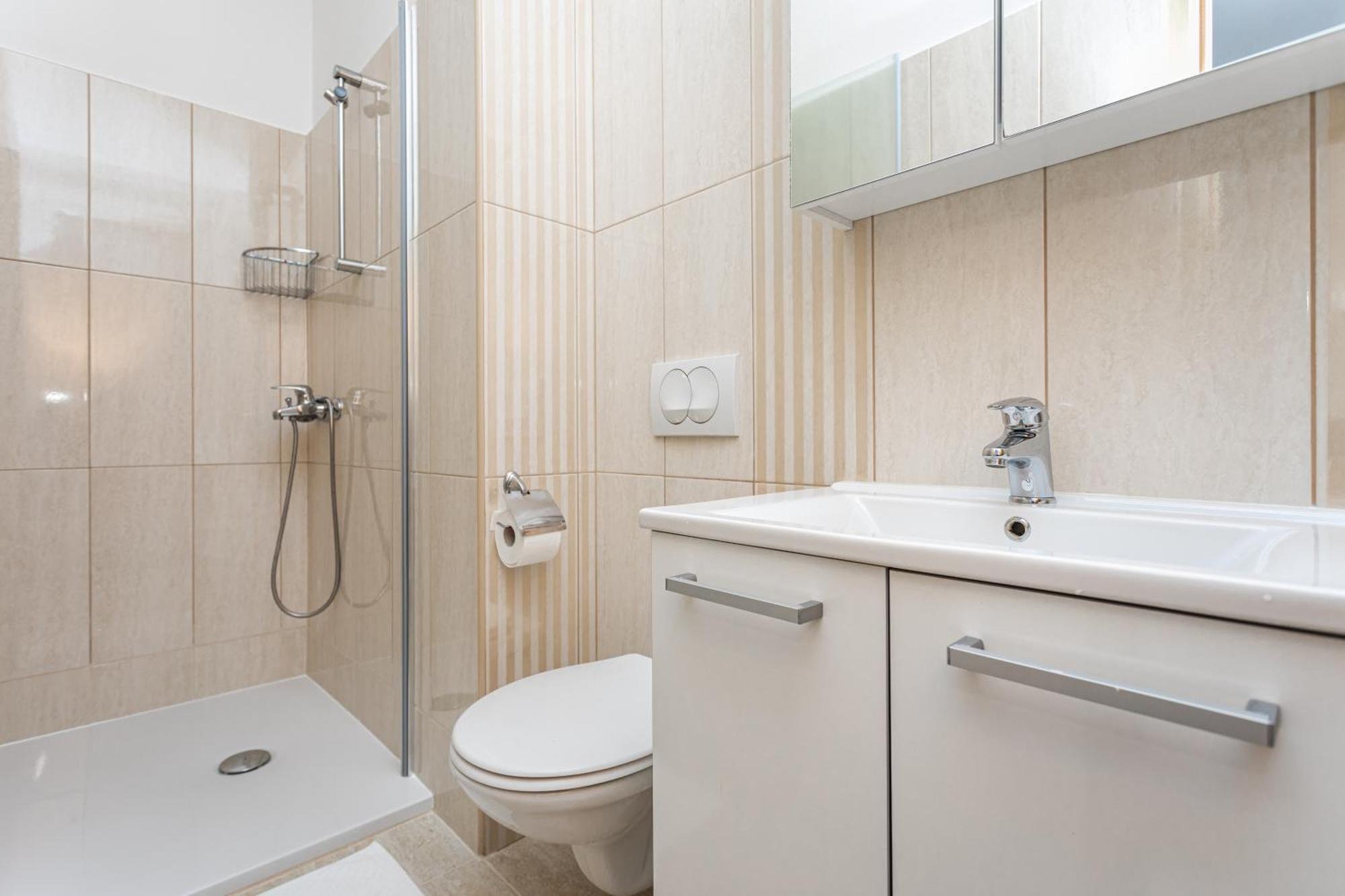 Doppelzimmer mit Balkon