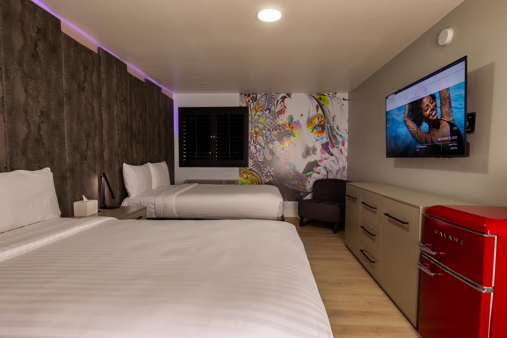 Classic Double Room,1531677898:JPEG