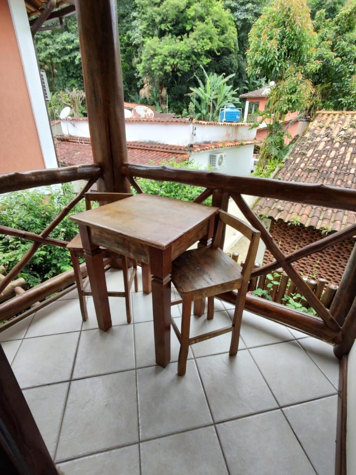 Quarto Duplo com Vista das Montanhas