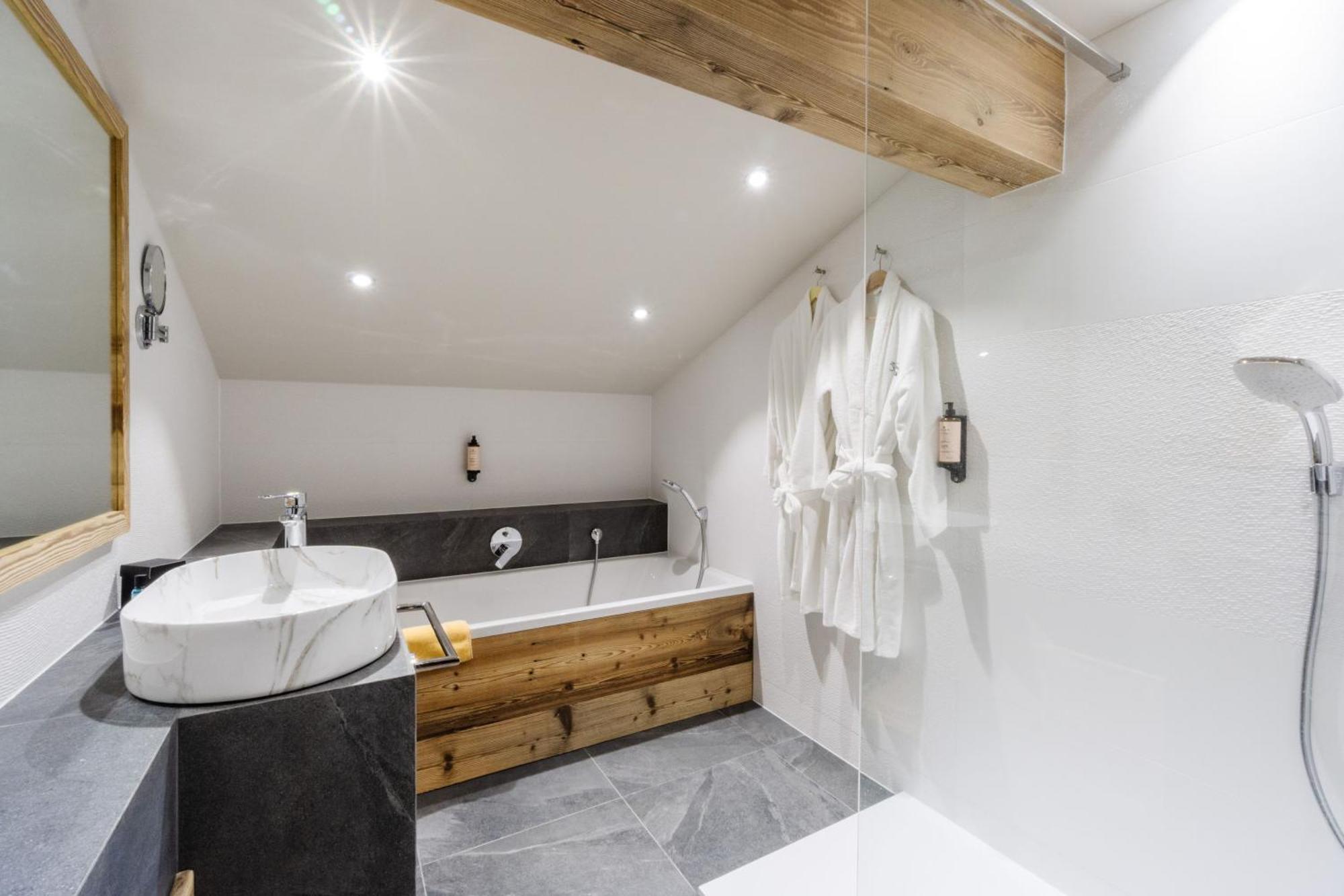 Suite Junior – Vue sur Montagne