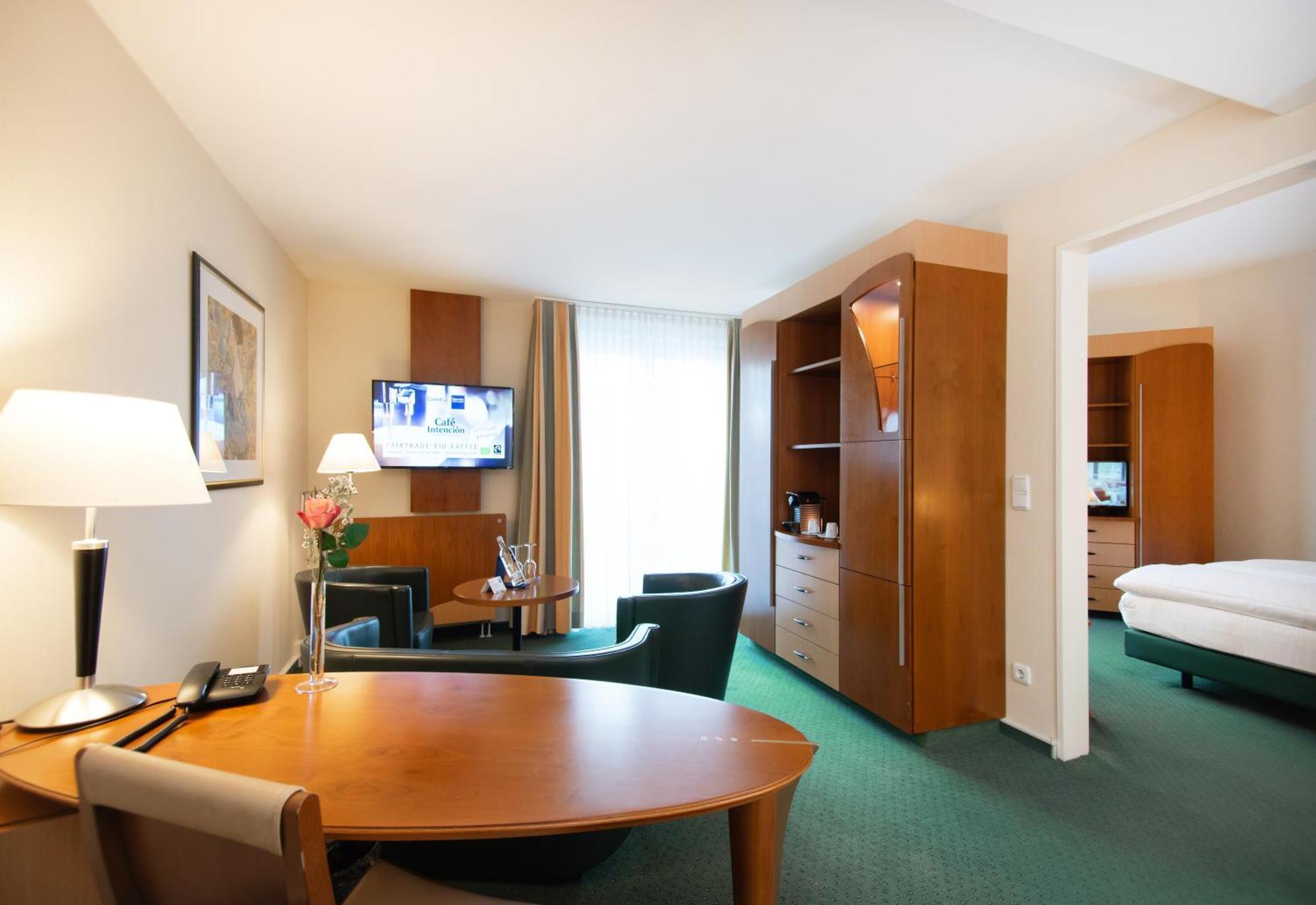 Junior Suite,1538925460:JPEG