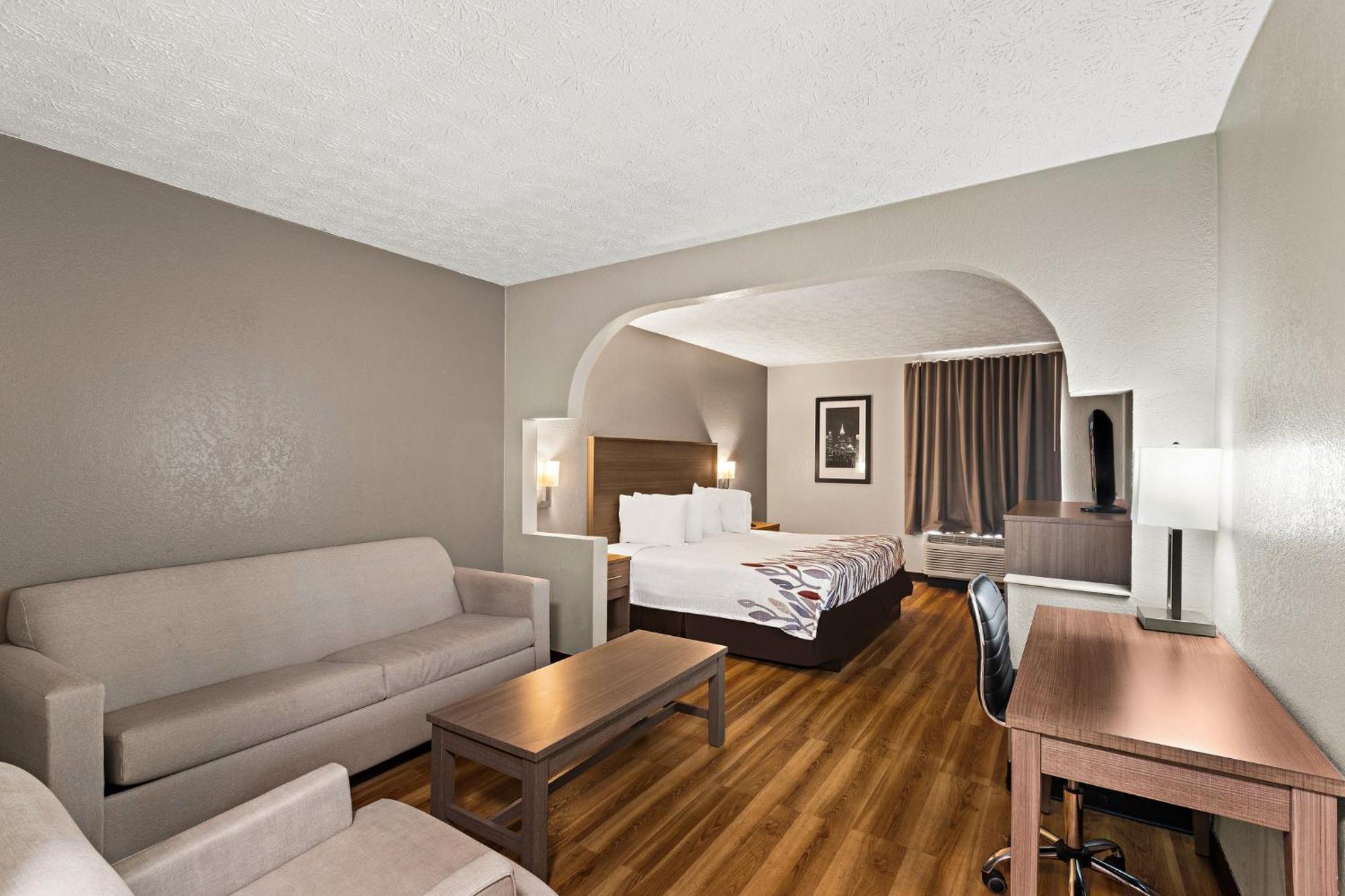 Two Room Suite One Double Bed Disability Access Non-Smoking,1540723492:JPEG