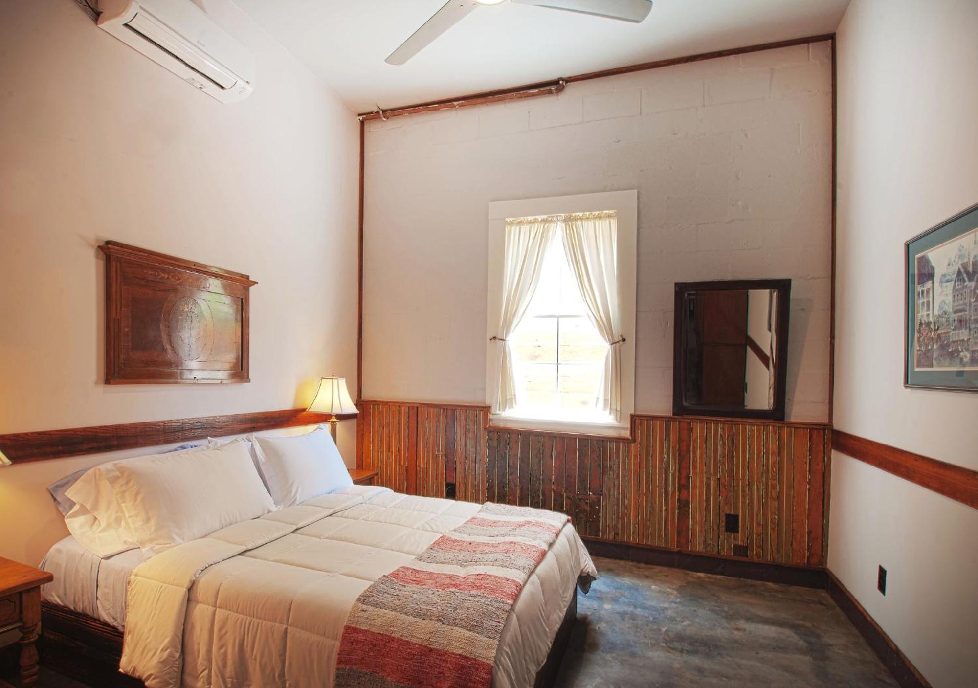 Zimmer mit Queensize-Bett