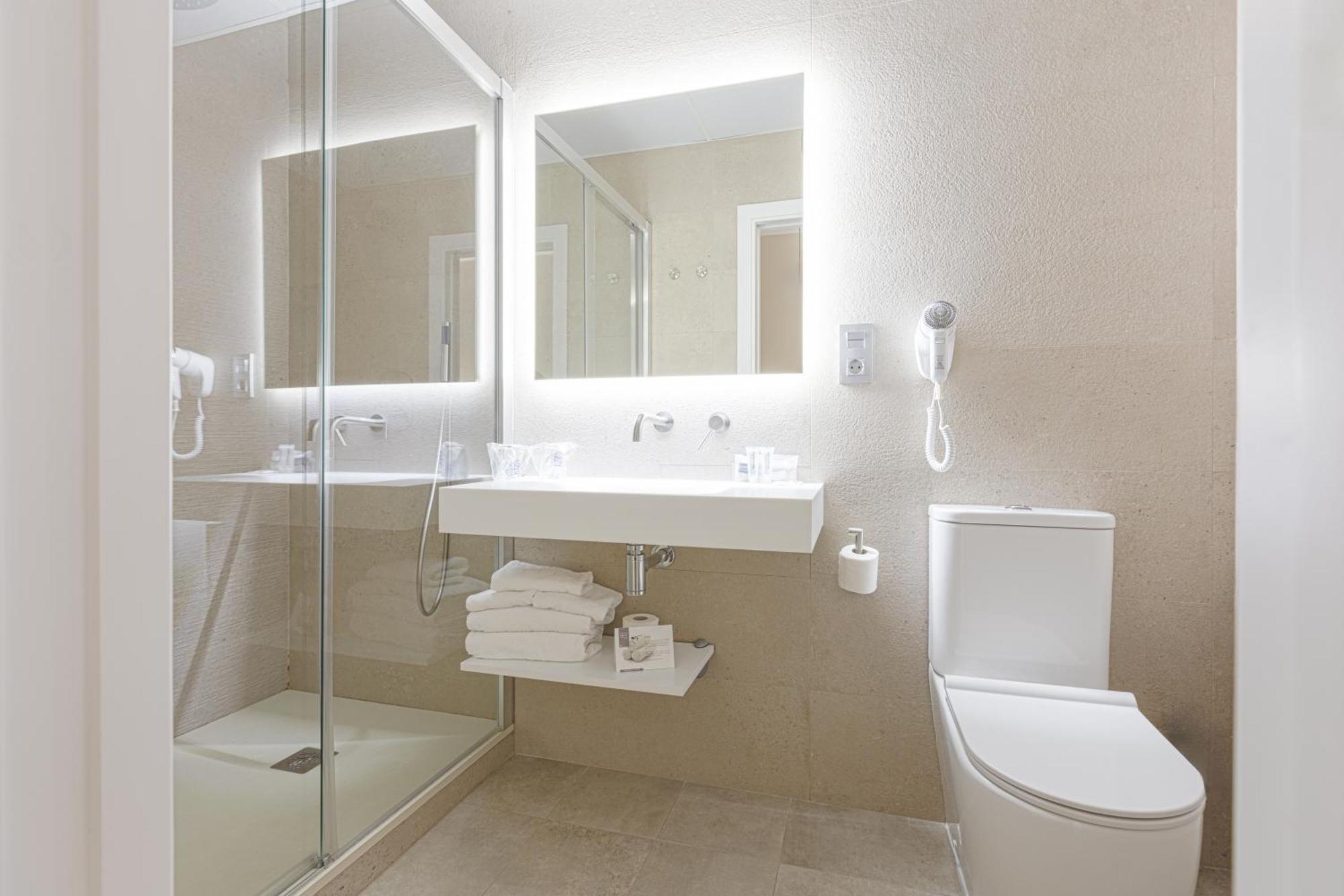 Quarto Familiar Standard