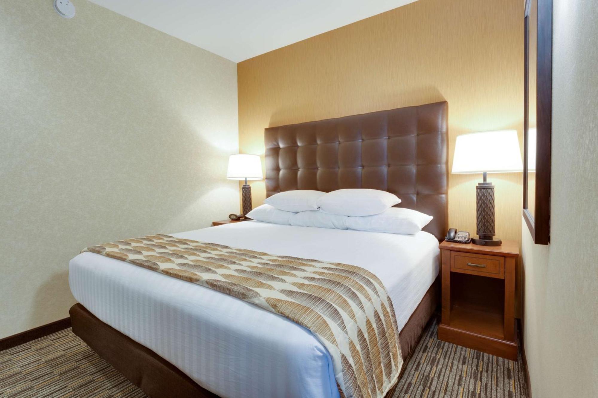 King Suite with Sofa Bed – High Floor,1542593008:JPEG