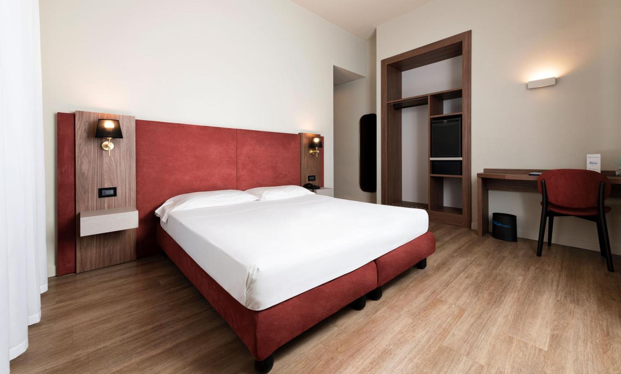 Double or Twin Room,1542657418:JPEG
