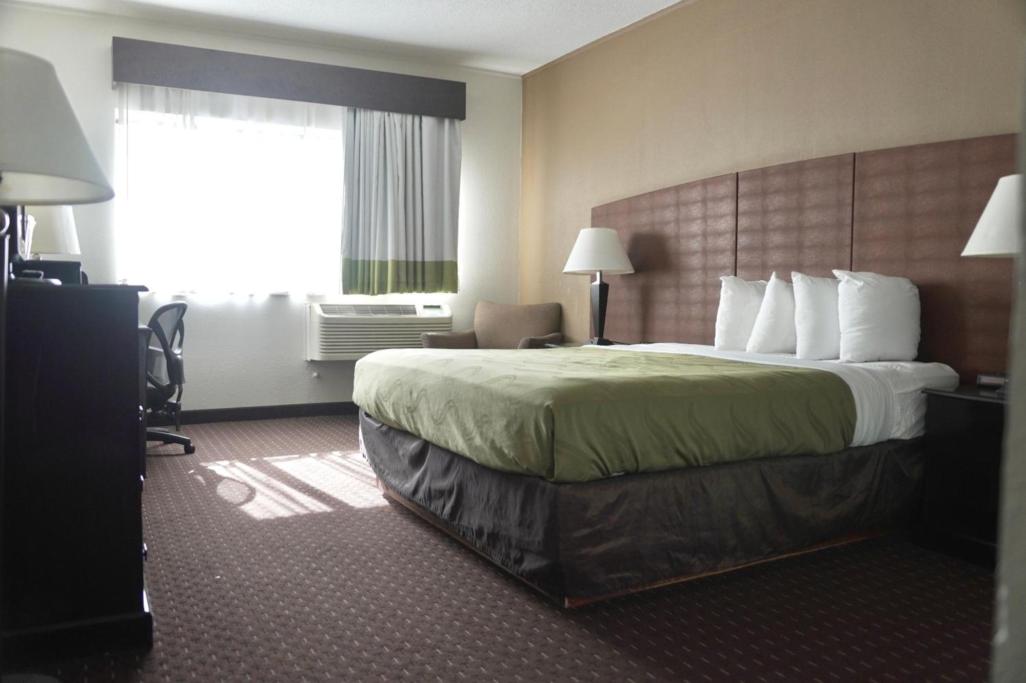 King Room -  Non-Smoking - Disability Access