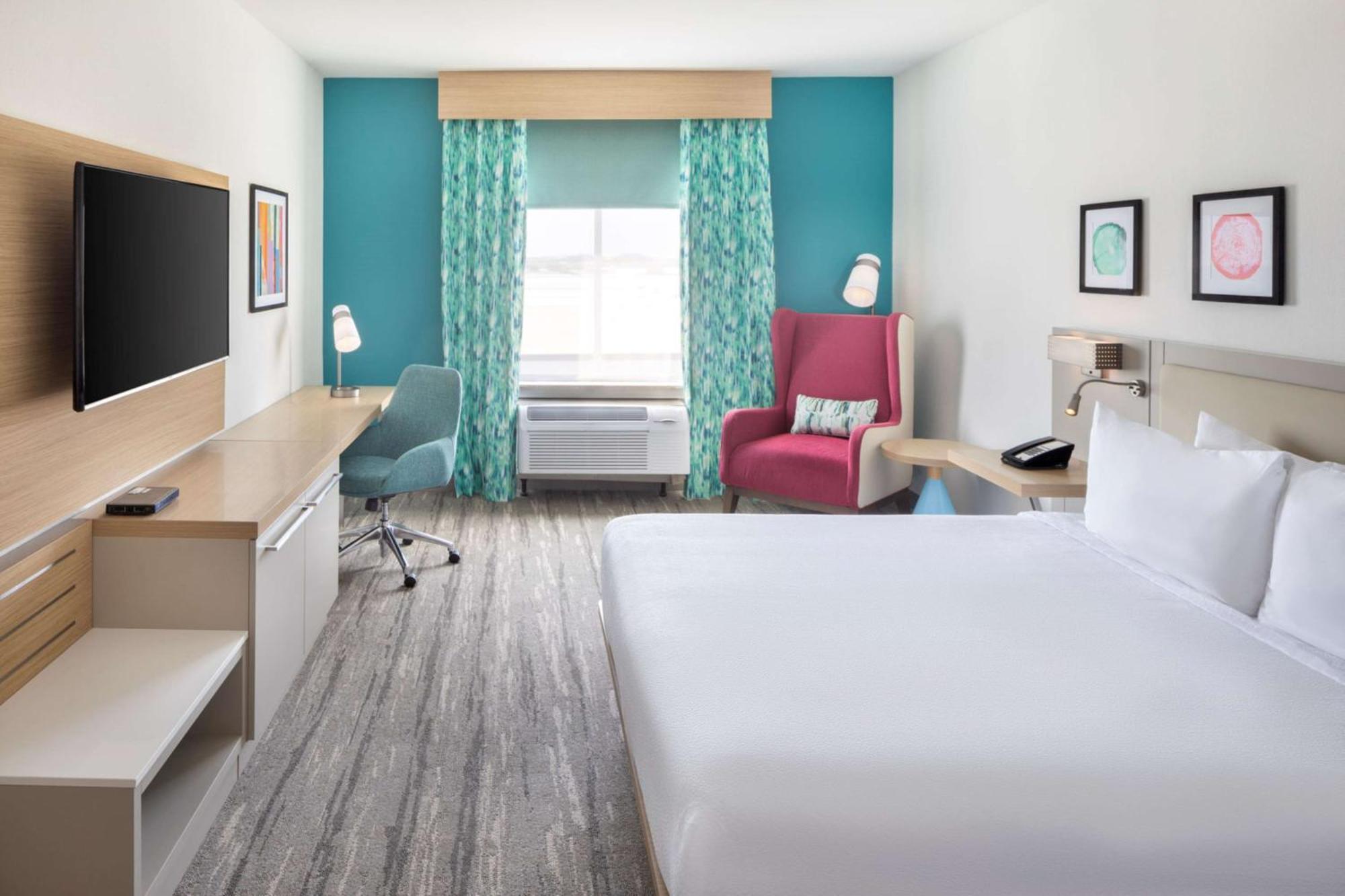 One-Bedroom King Suite,1543575196:JPEG