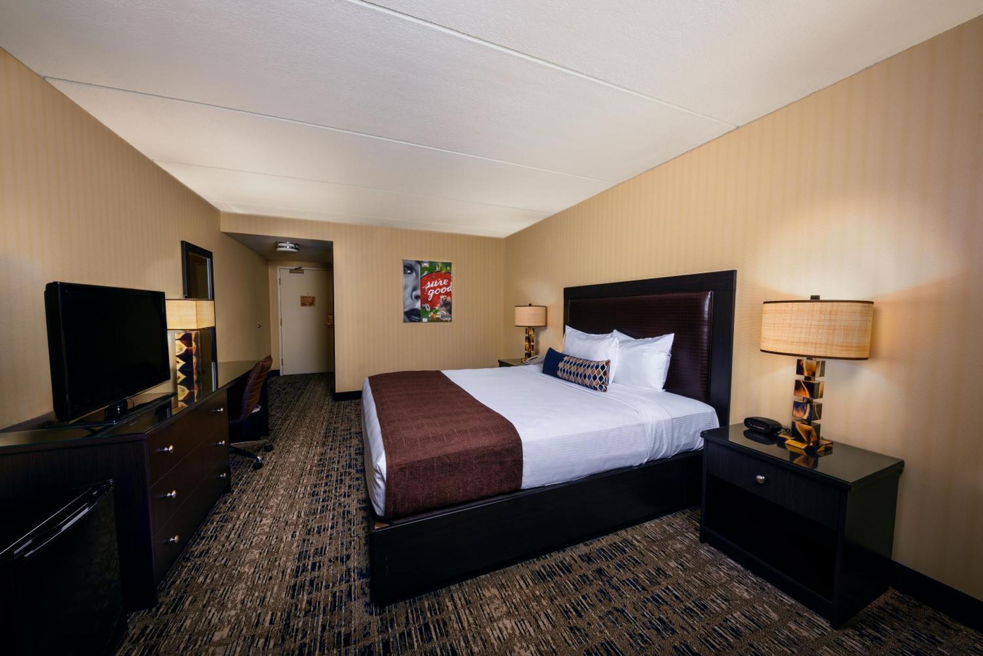 City View Deluxe Room - 1 King Bed