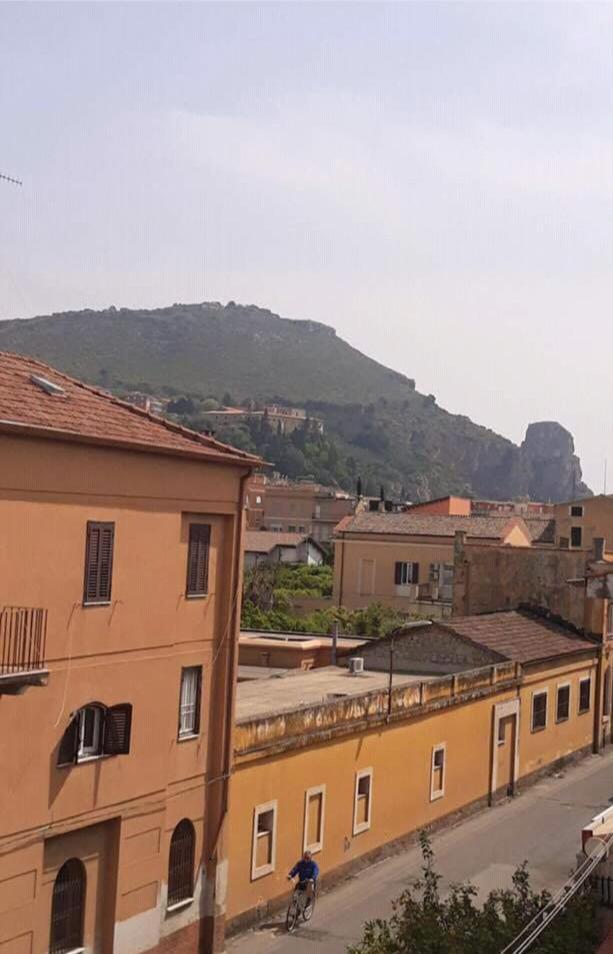 Deluxe Single Room Balcony,1629930429:JPEG