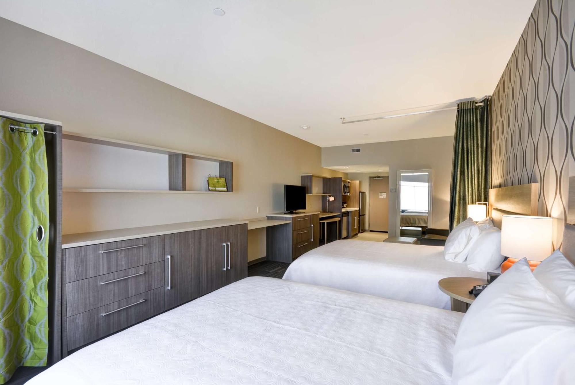 Studio Suite with Two Queen Beds - Hearing Access/Non-Smoking