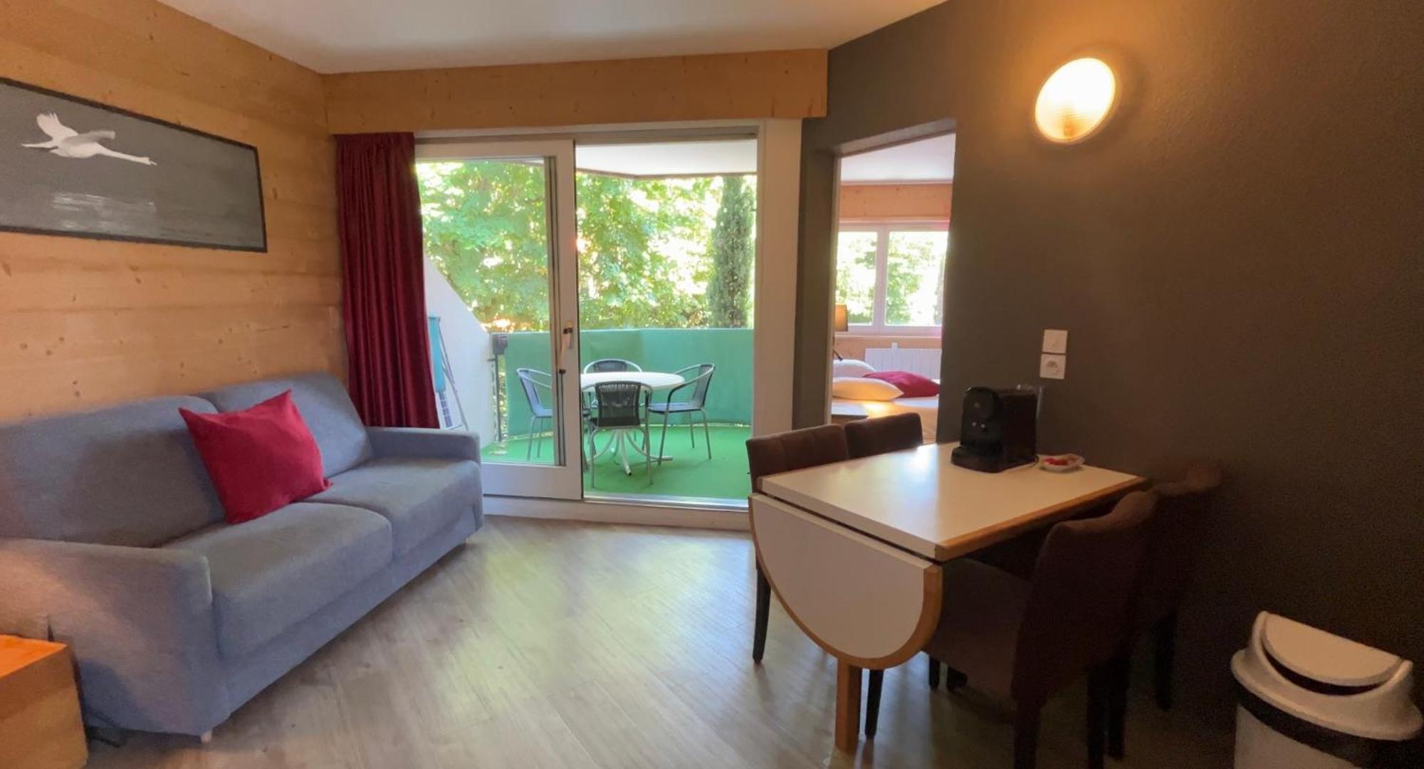 Superior Apartment,1612959709:JPEG