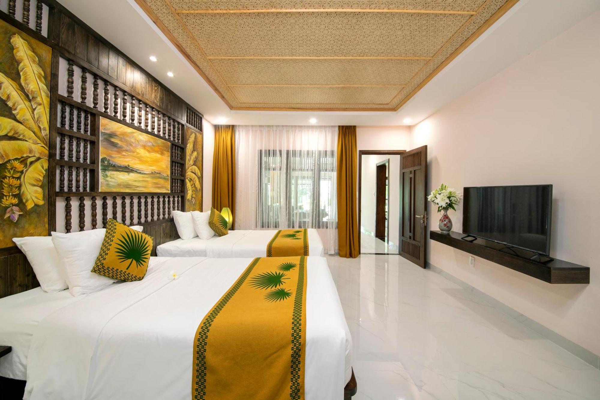 02 bedroom villa with garden view