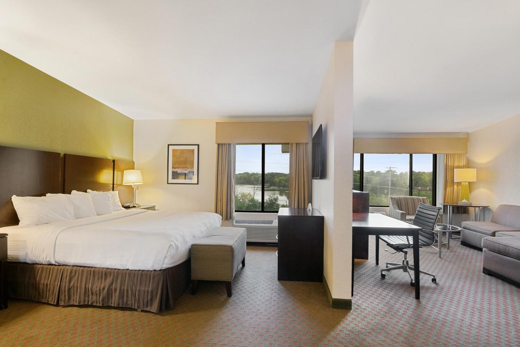 Presidential Suite,1545128722:JPEG