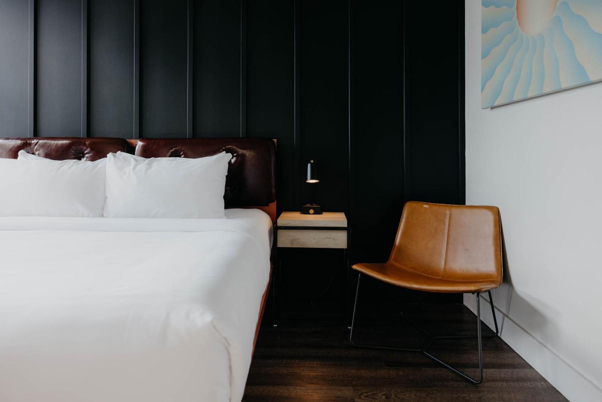 King Room,1608377115:JPEG