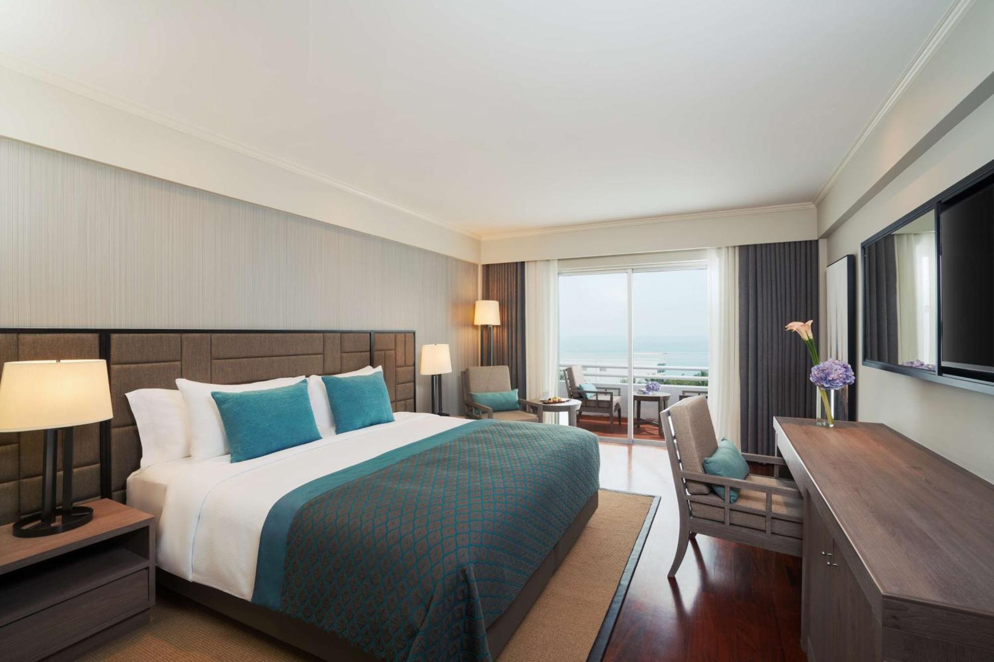 Deluxe Sea View Plus Room,1546395967:JPEG