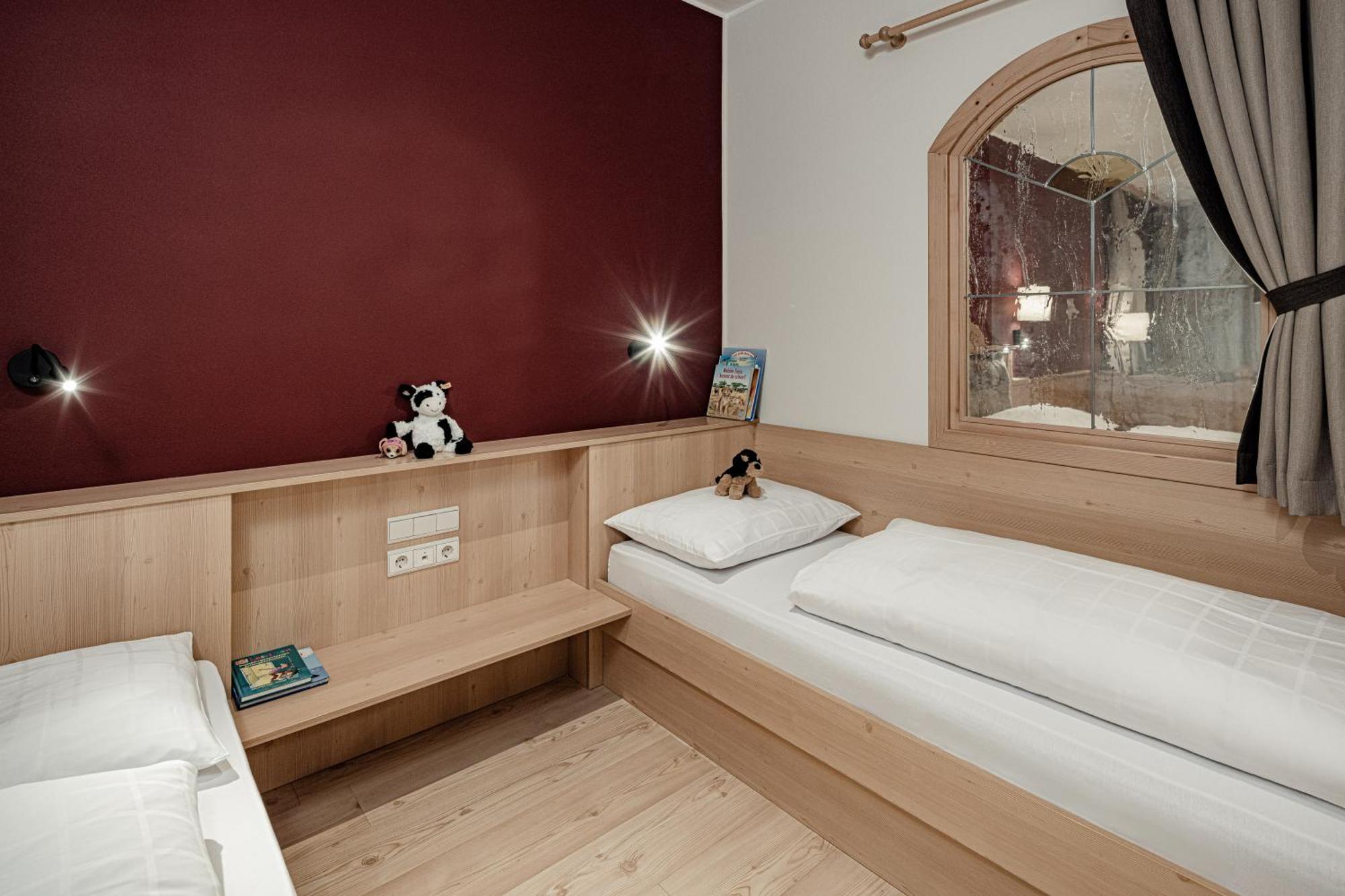 Family Suite,1546470232:JPEG
