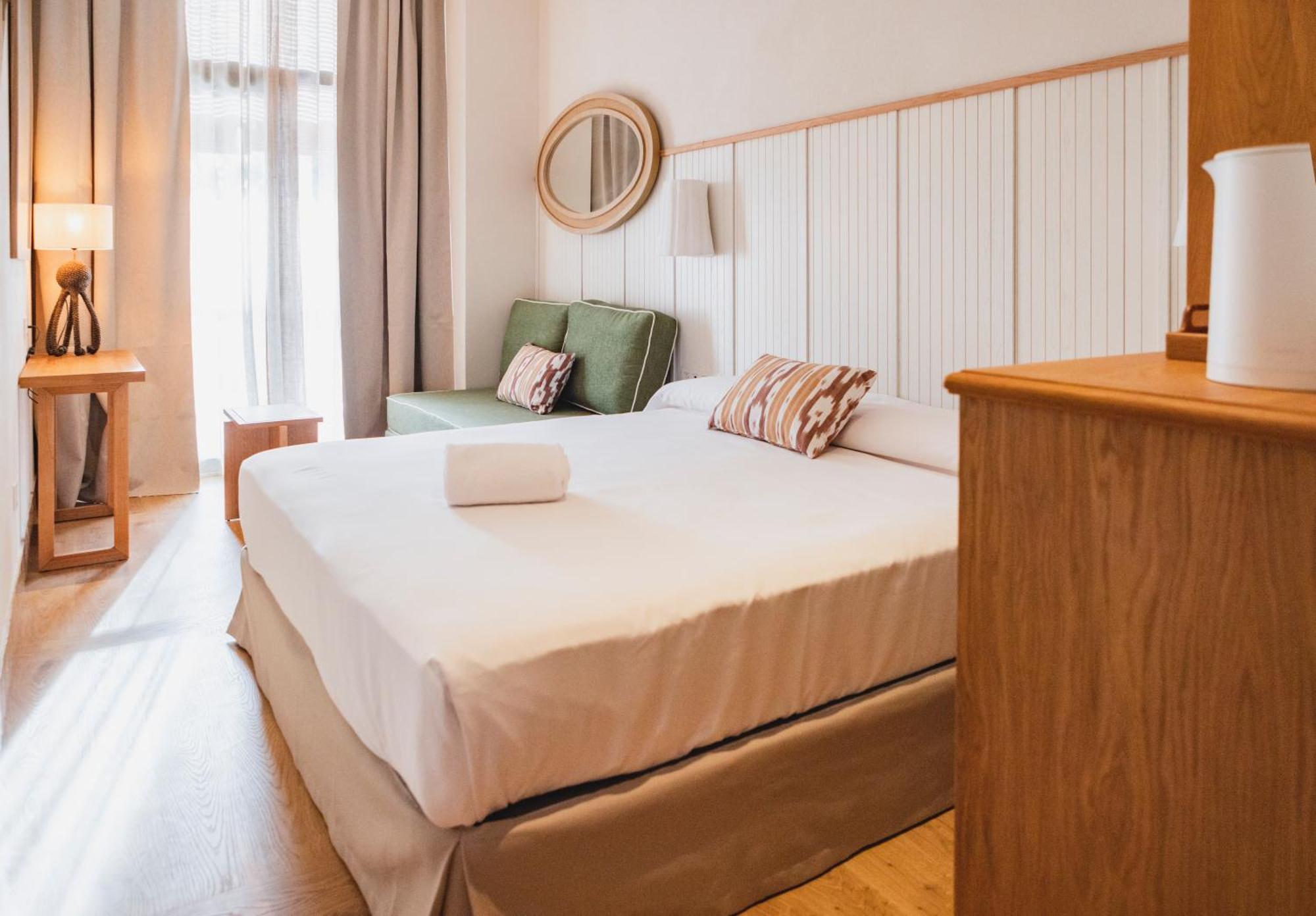 Habitación Doble con vistas a la ciudad - 1 o 2 camas