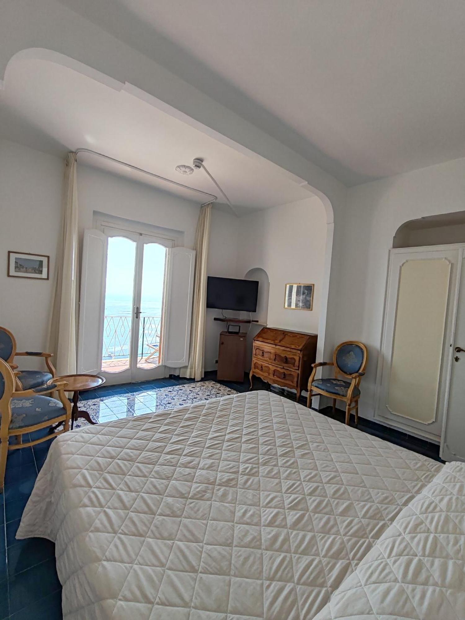 Habitación Doble Económica con balcón y vistas al mar - 1 o 2 camas