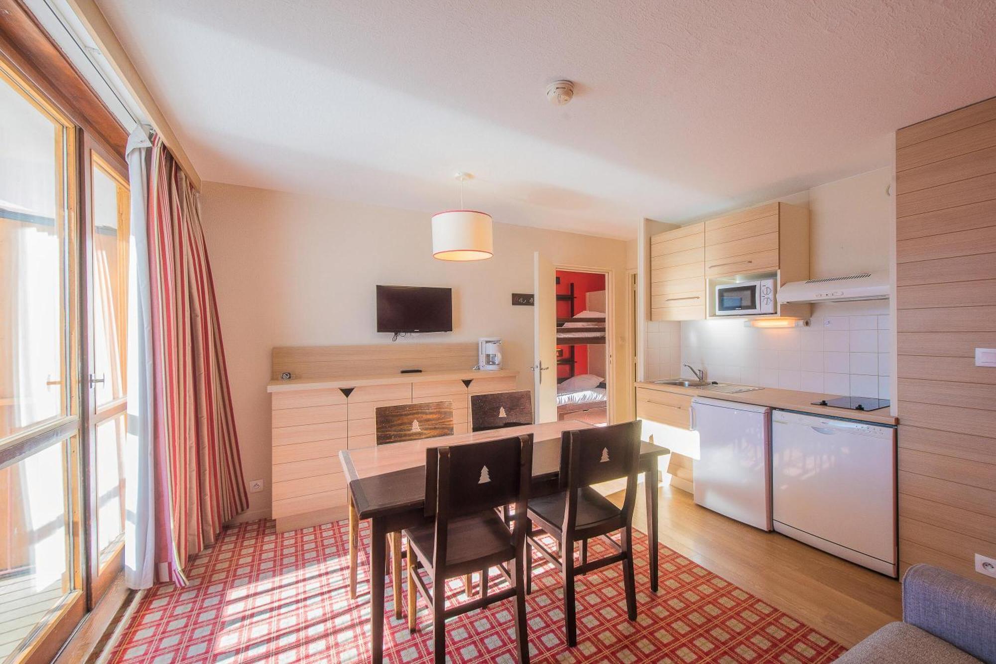 One-Bedroom Apartment,1548084562:JPEG