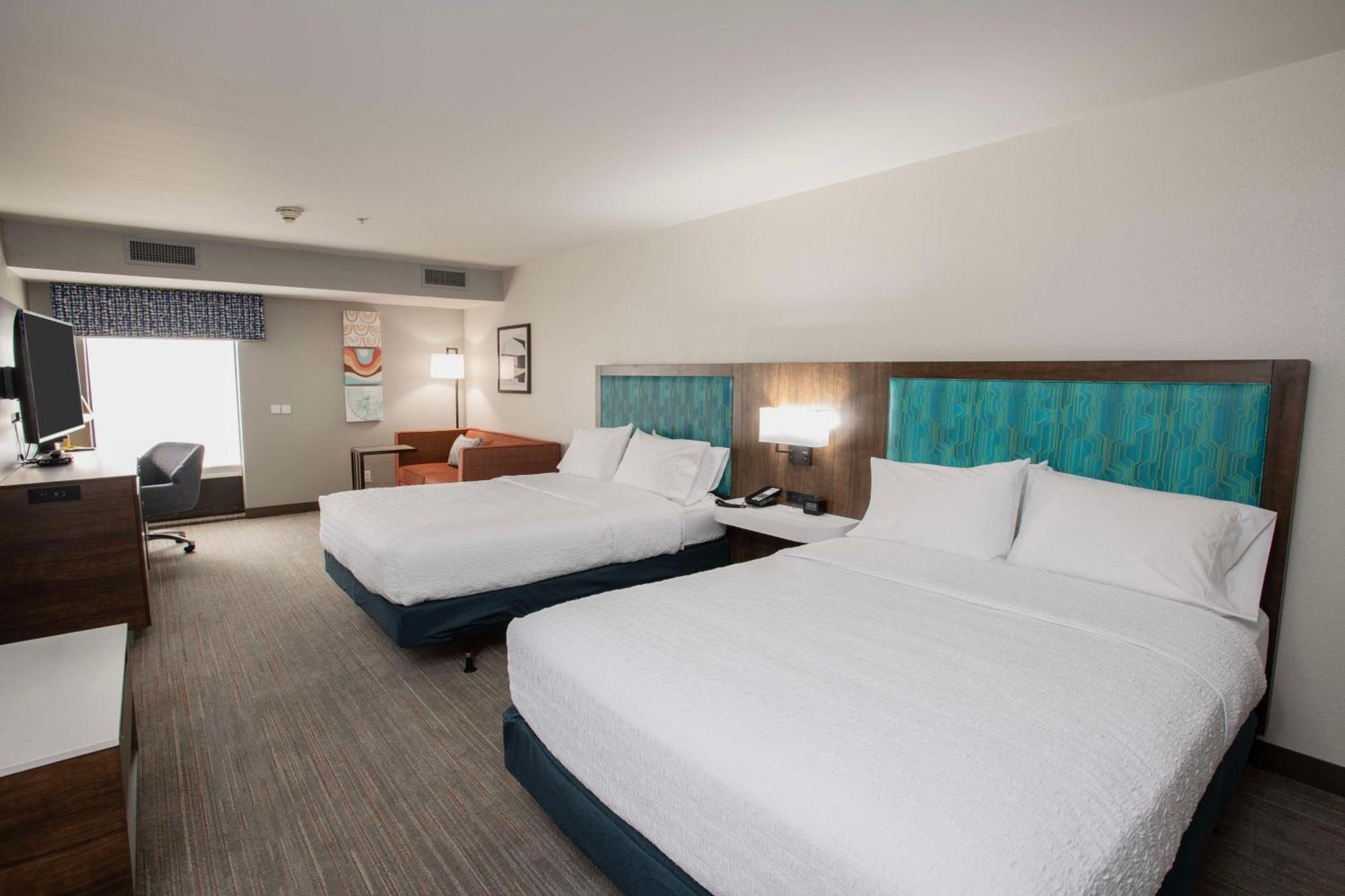 Queen Room with Two Queen Beds - Mobility and Hearing Access/Non-Smoking