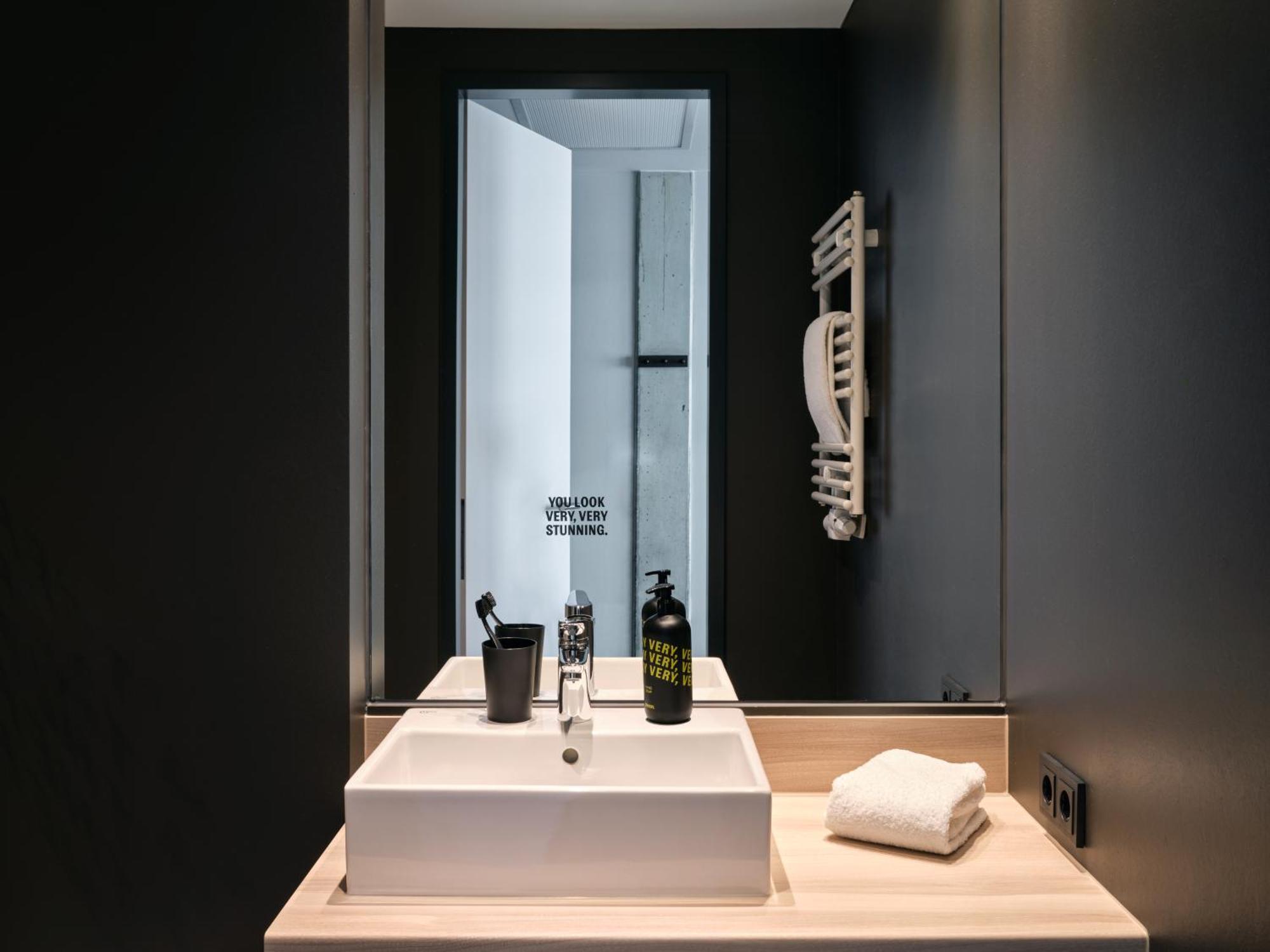 Design Apartment,1589740054:JPEG