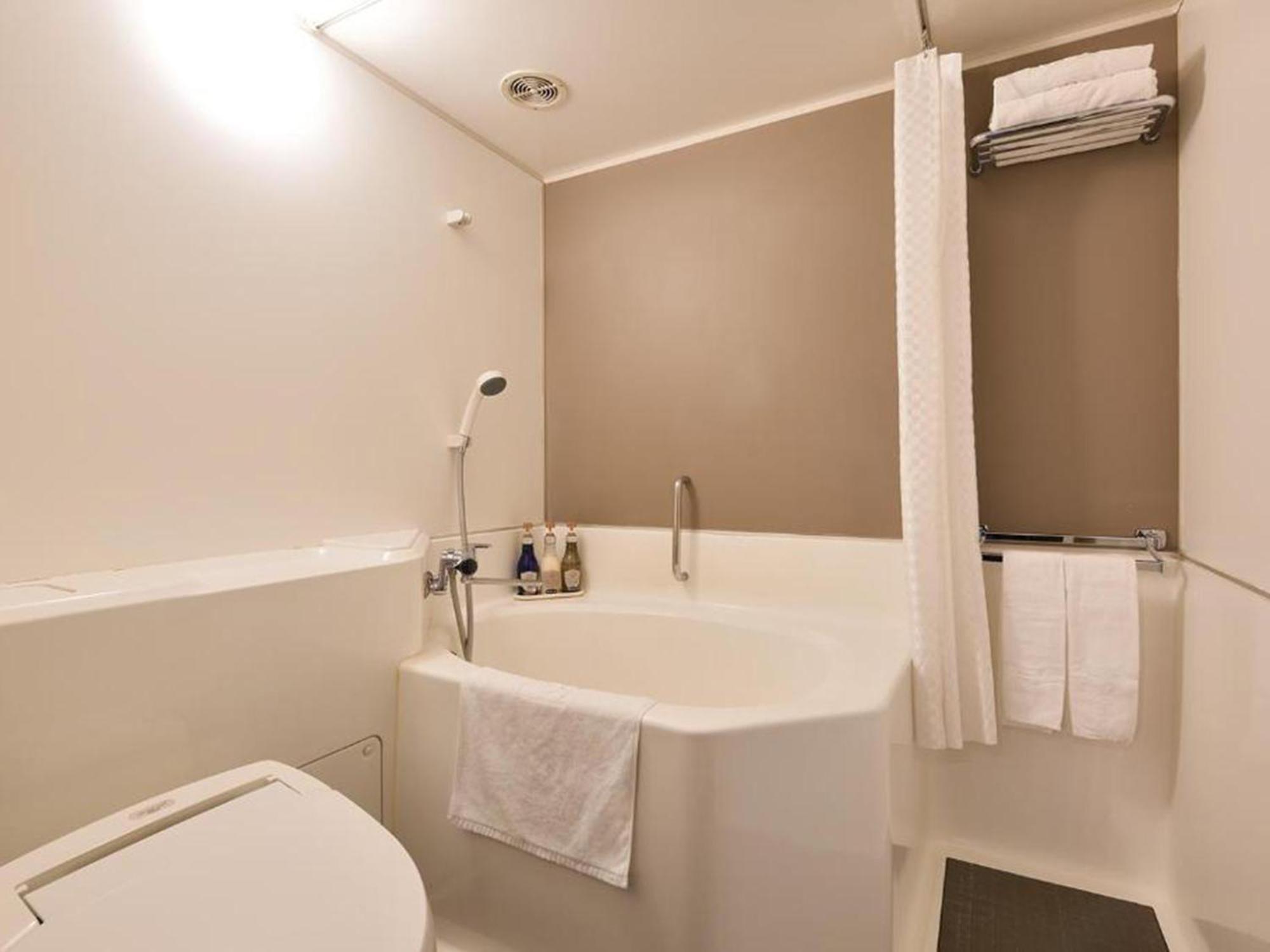 Superior Triple Room Non-Smoking 306sqm,1583090458:JPEG