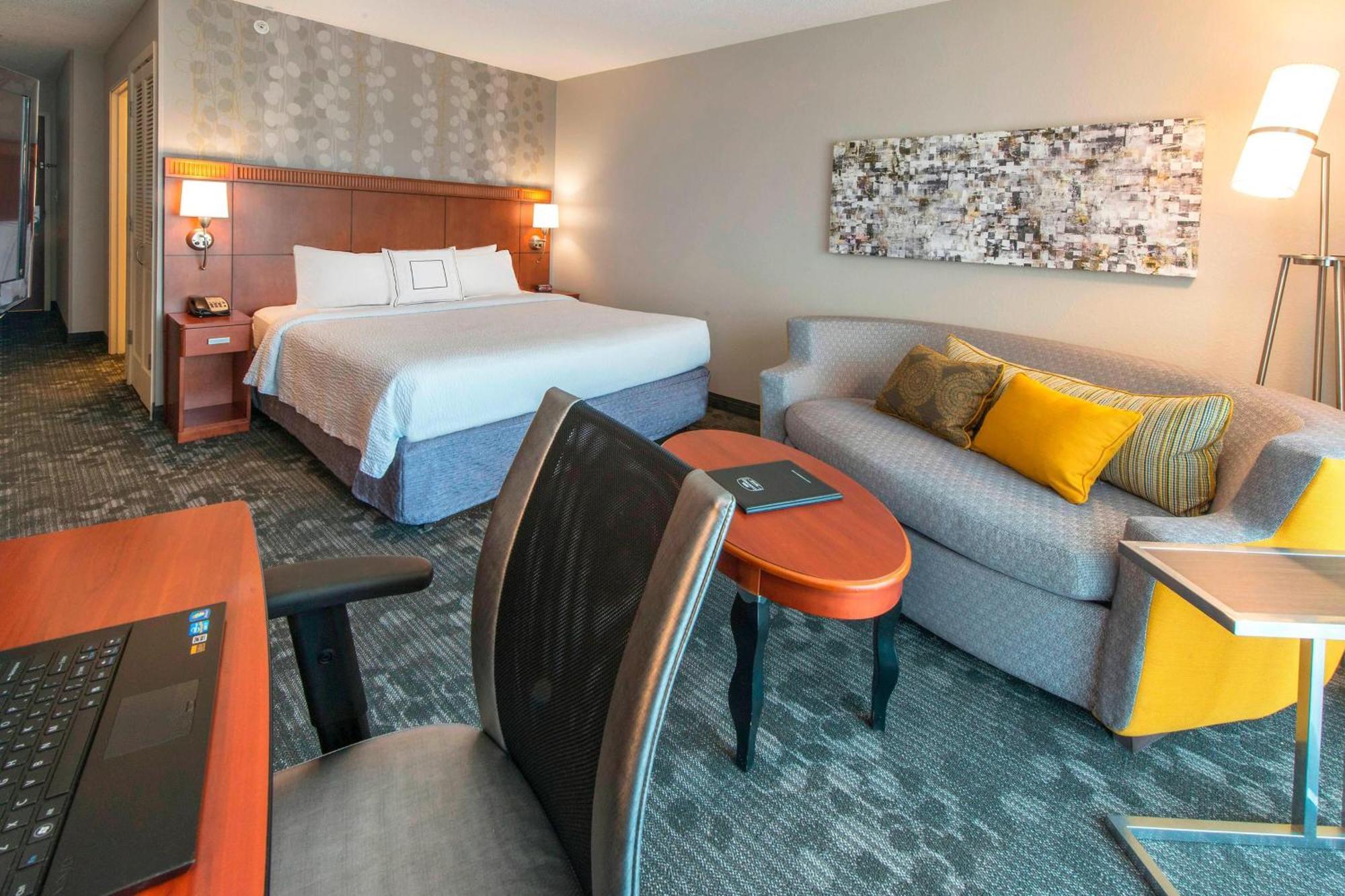 King Room with Sofa Bed