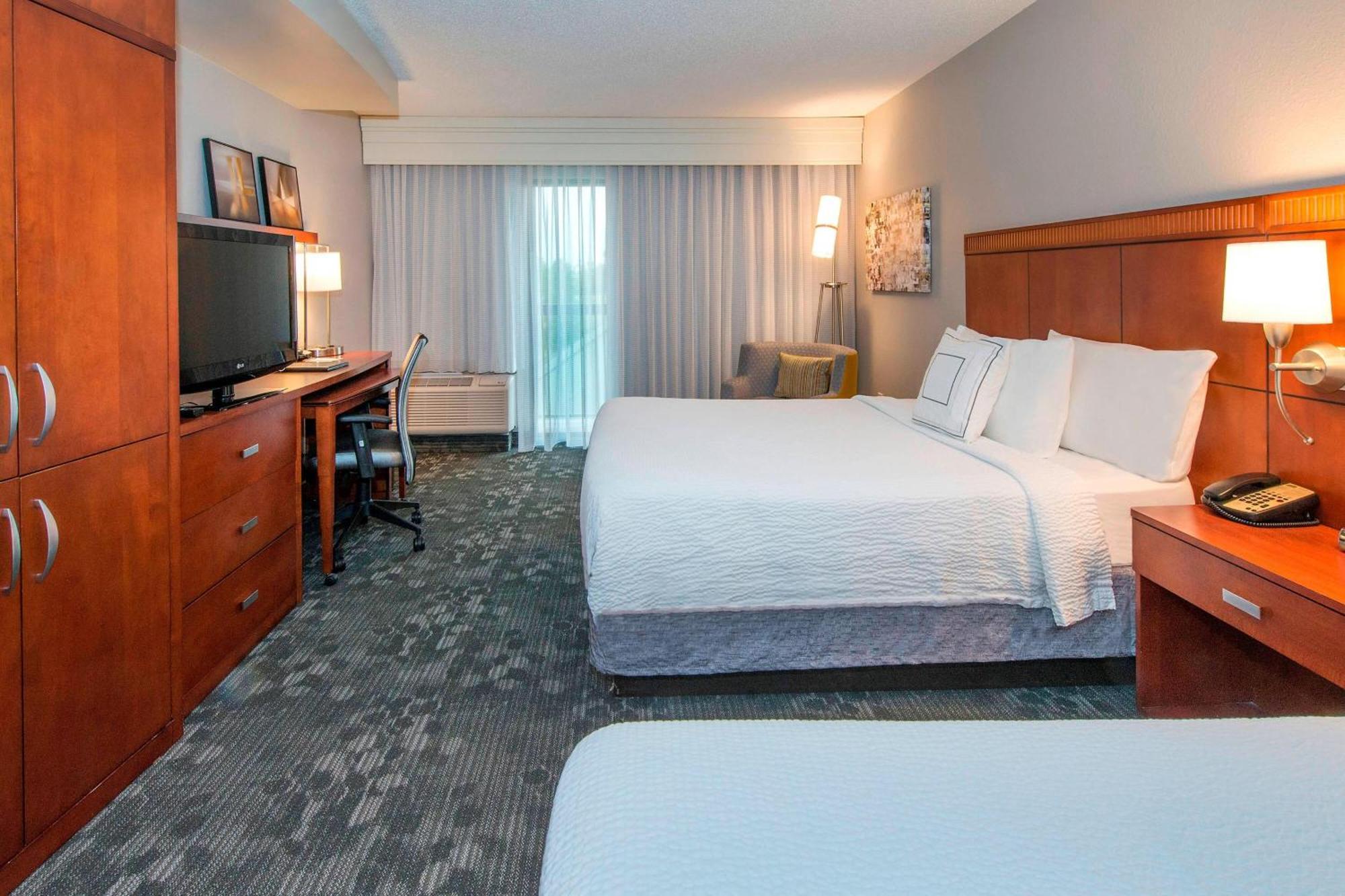 Queen Room with Two Queen Beds