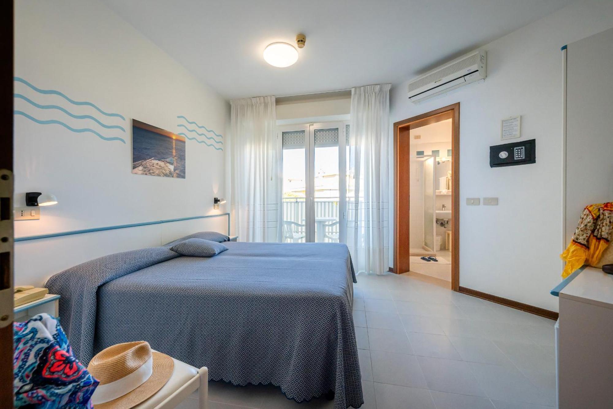 Classic Quadruple Room