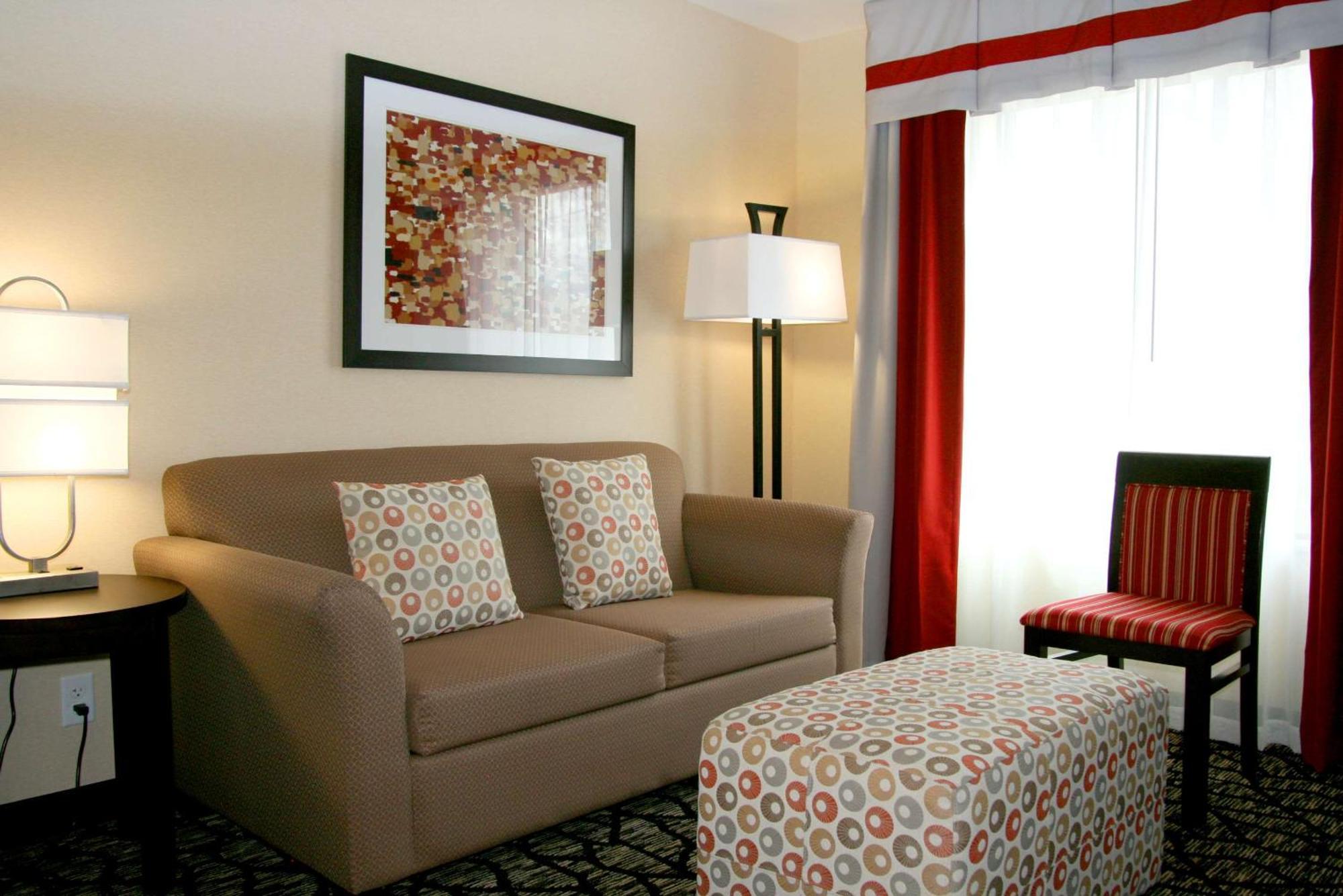 King Studio Suite with Sofa Bed - Non-Smoking