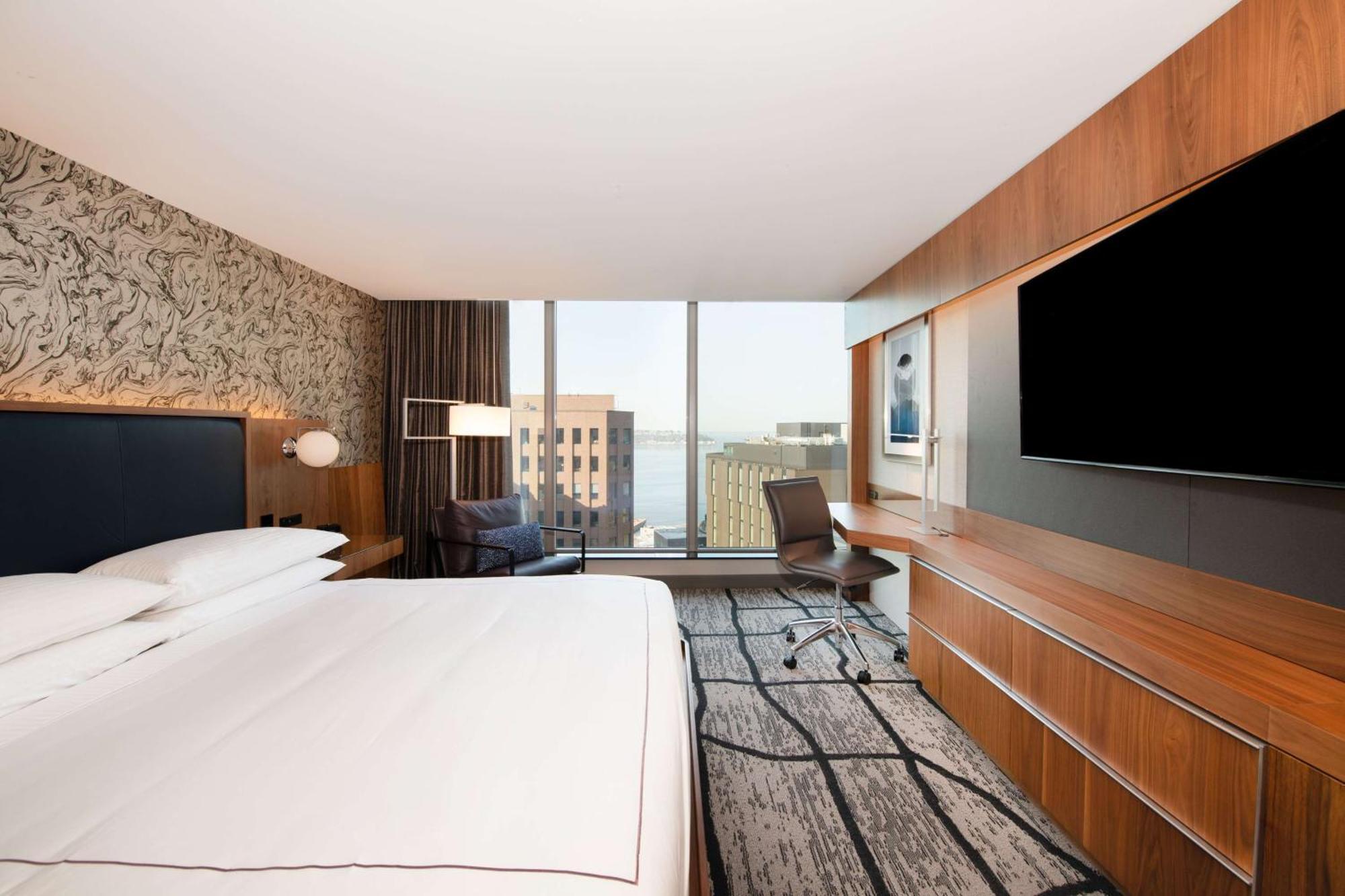 King Room,1551482113:JPEG
