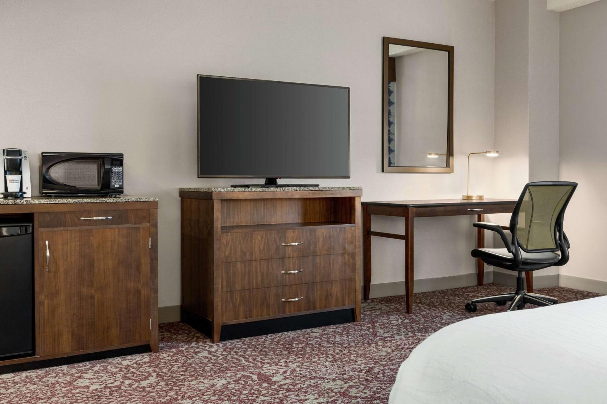 King Room - Hearing Accessible
