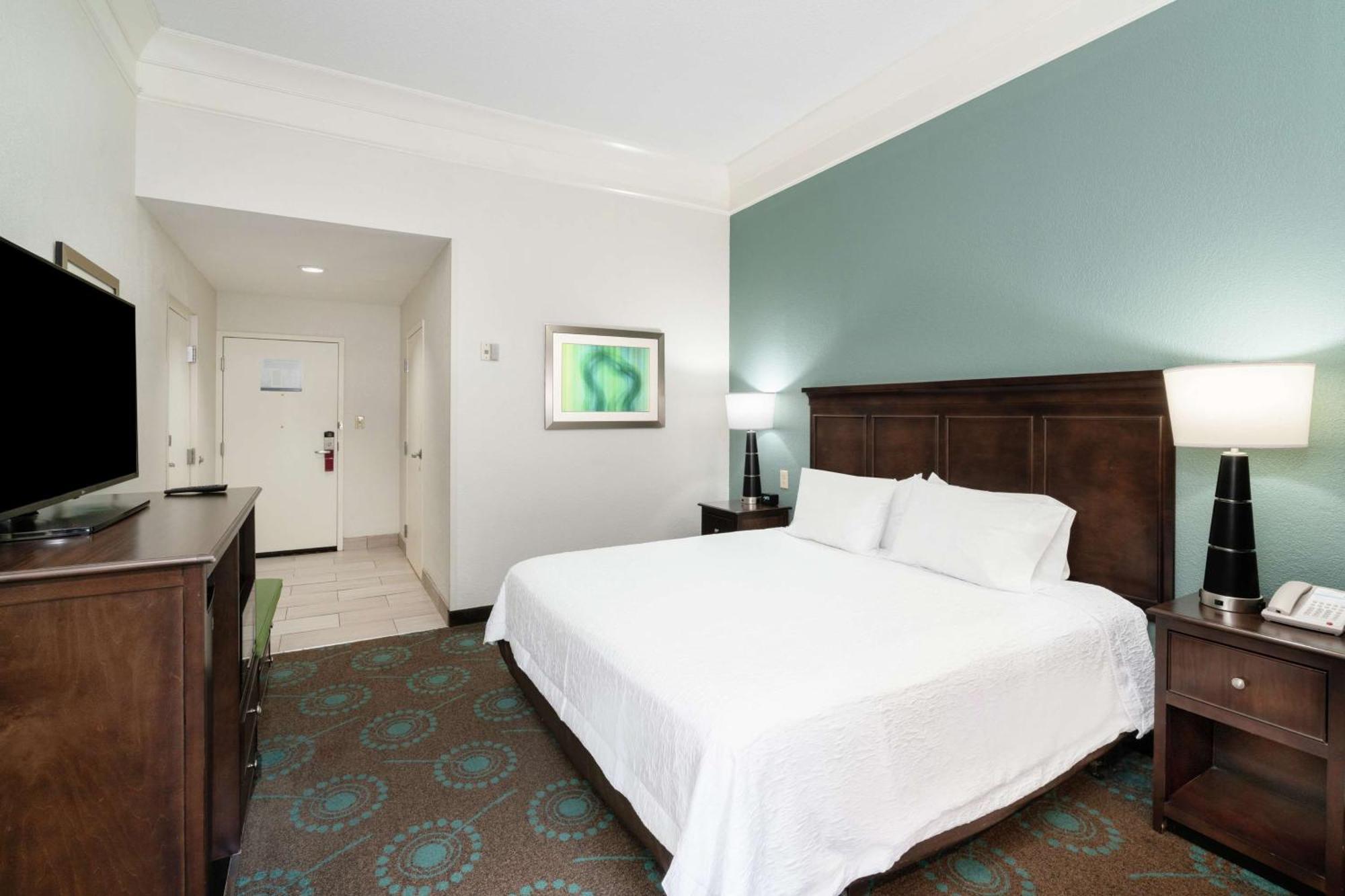 King Room Mobility and Hearing Access/Non-Smoking