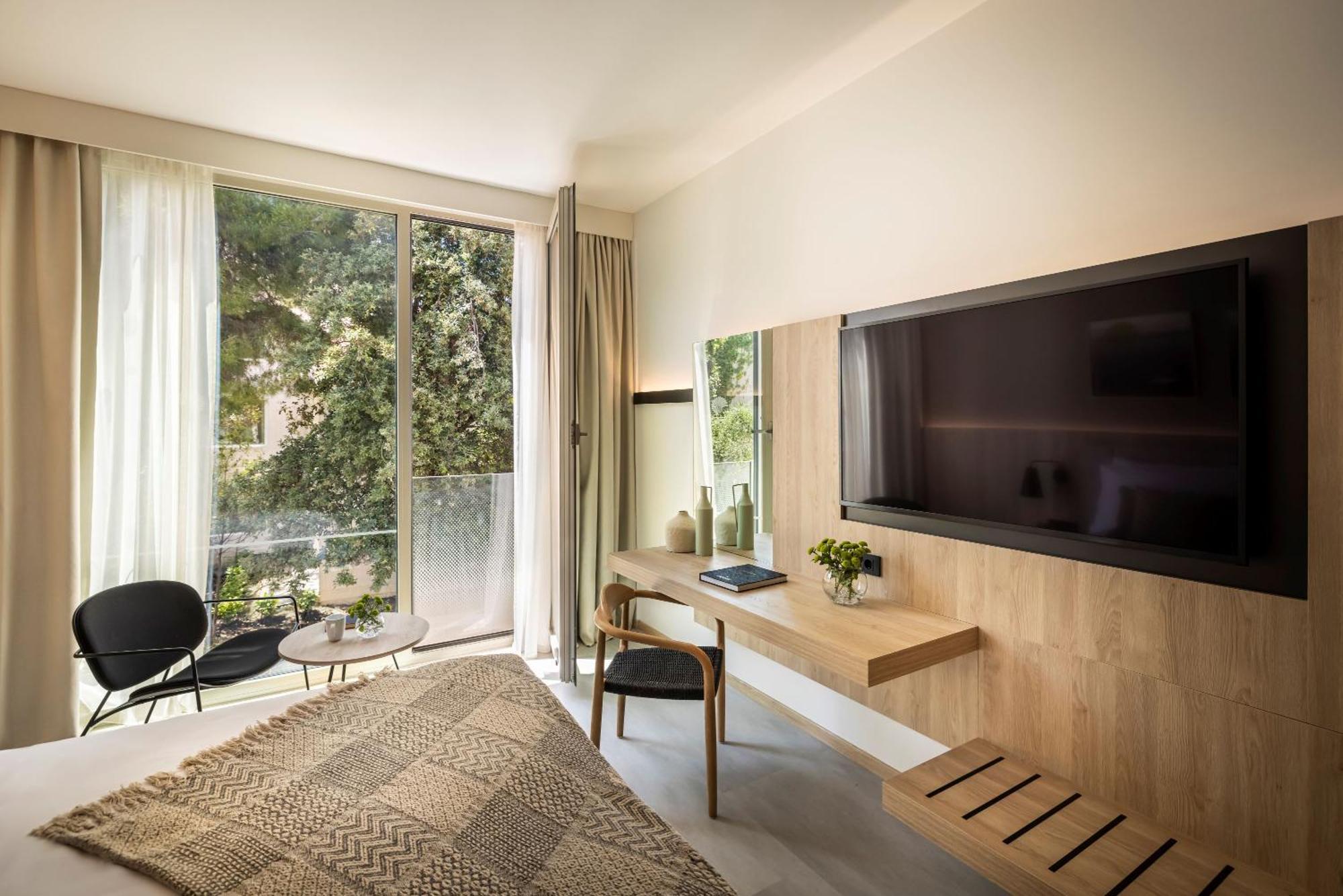 Habitación (4 + 1 personas)