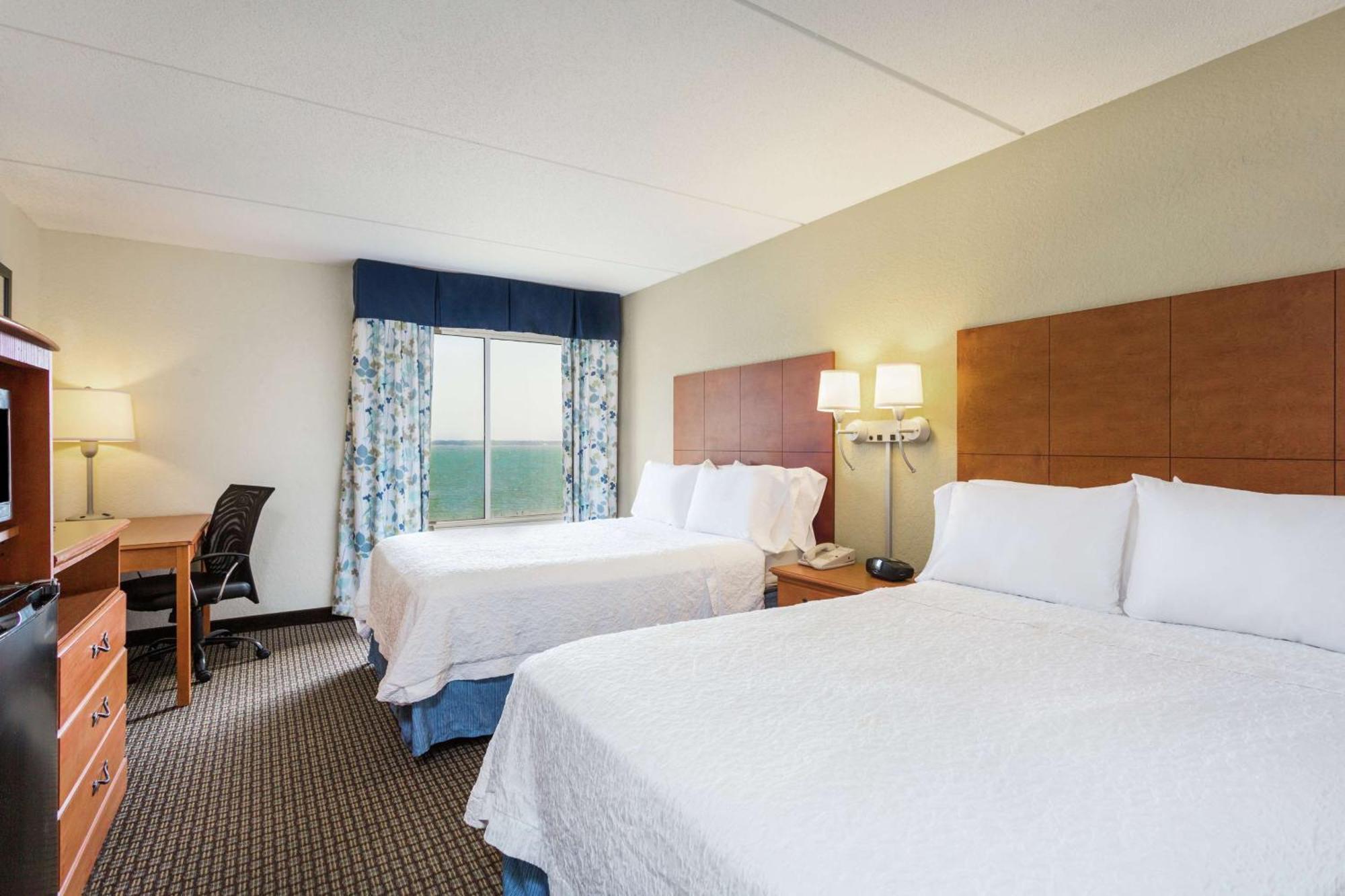 Double Room with Two Double Beds and Water View