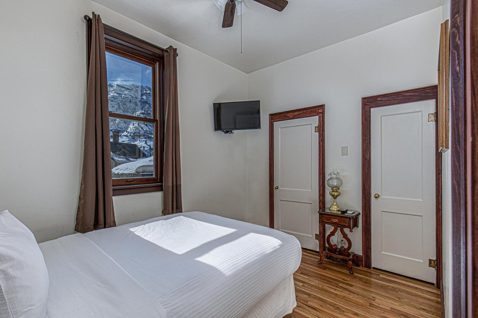 Two-Bedroom Suite