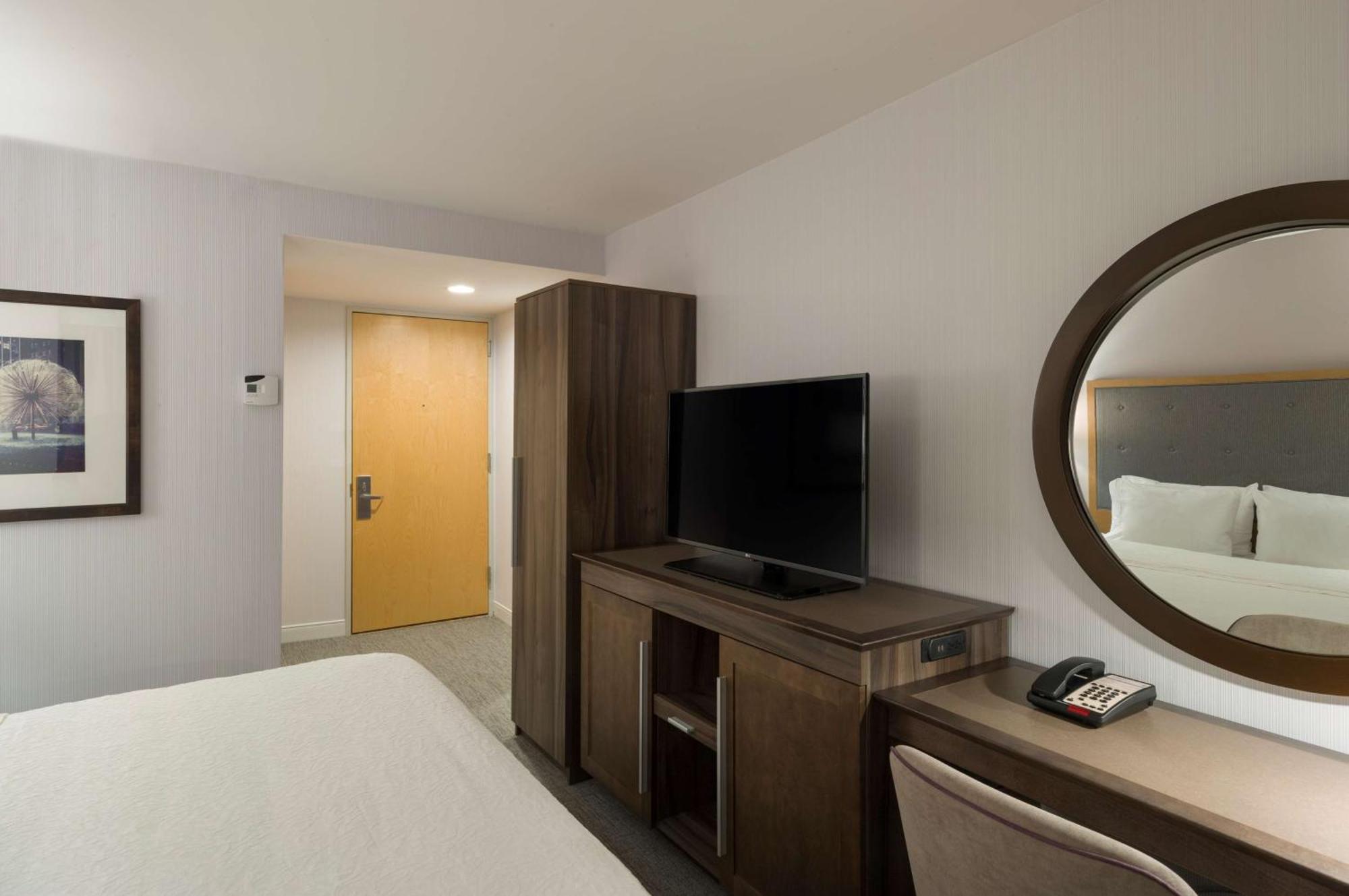 Quarto King com Corrimão no Chuveiro