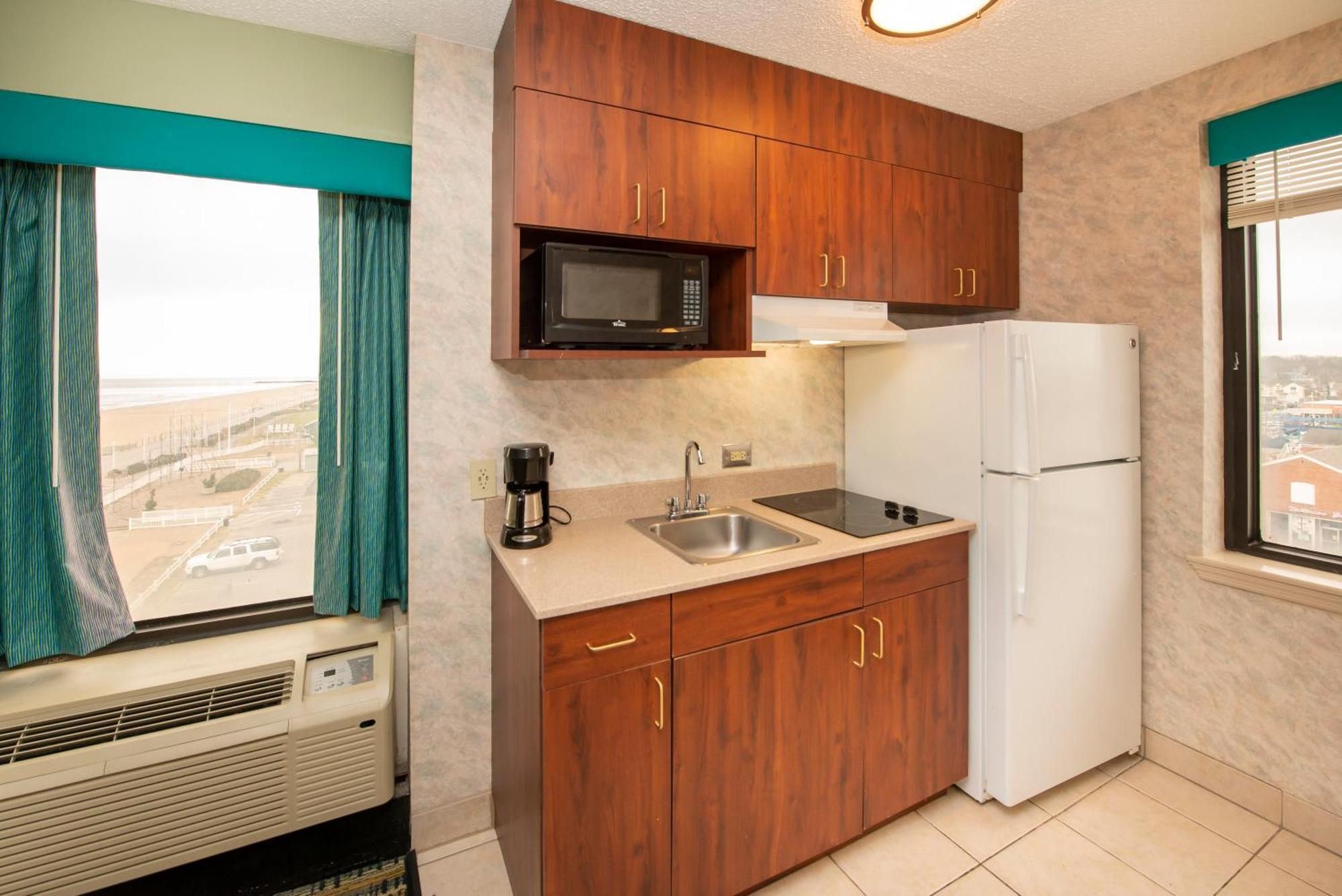 Queen Suite