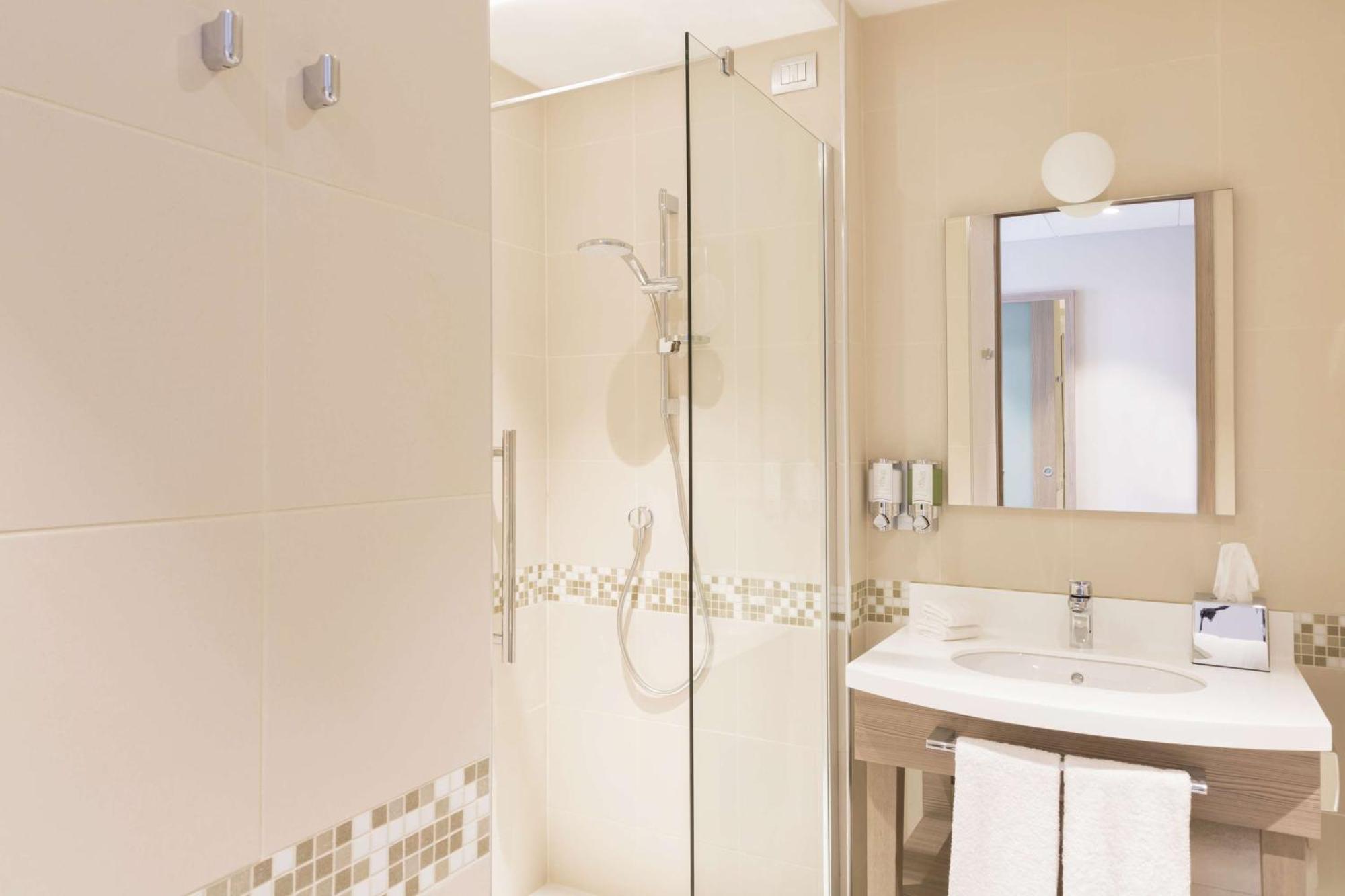 Quarto Queen Superior