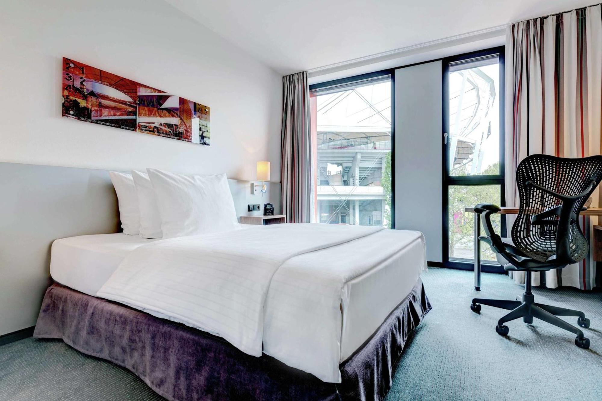 Habitación con cama grande